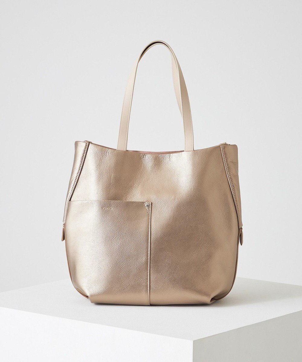 【イザック/Y'SACCS】の木村多江×Y SACCS ラウンドシルエットトート インテリア・キッズ・メンズ・レディースファッション・服の通販 founy(ファニー) 雑誌掲載アイテム Magazine Picks & Fashion Features ファッション雑誌 Fashion Magazines オトナノオシャレテチョウ 大人のおしゃれ手帖 ファッション Fashion レディースファッション Fashion for Women バッグ Bags 11月号 November Issue スマート Smart, Elegant 雑誌 Magazine, Fashion Magazine ポケット Pocket, Pocket Detail ラウンド Round, Round Neck ビジネス 仕事 通勤 Business / Work / Commuting ゴールド|ID: prp329100004529657 ipo3291000000034209881