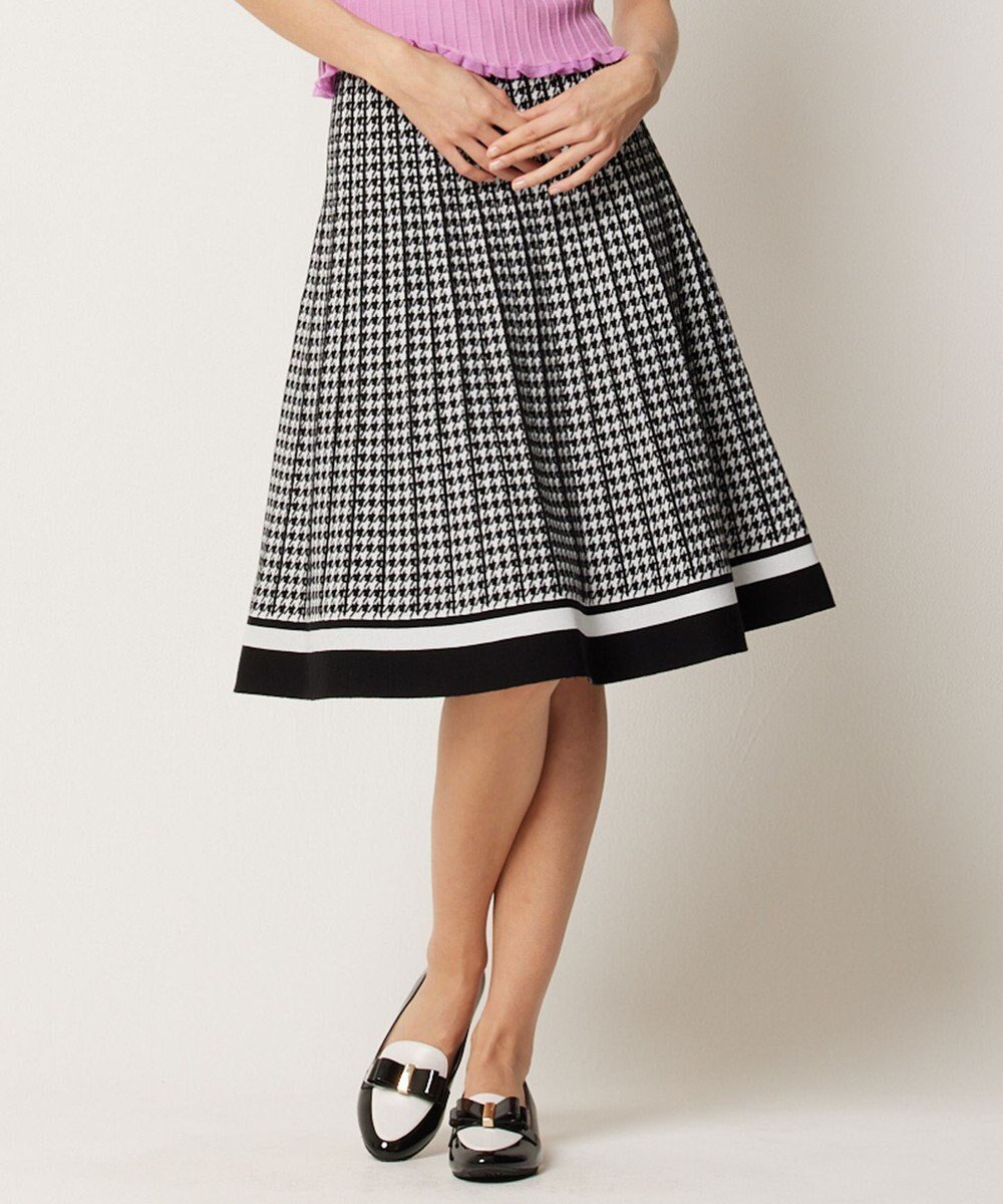 【トッカ/TOCCA】の【洗える】RESONATE 千鳥柄スカート 人気、トレンドファッション・服の通販 founy(ファニー) 　ファッション　Fashion　レディースファッション　Fashion for Women　スカート　Skirts　おすすめ　Recommended / Our Picks　ストレッチ　Stretch, Stretchy Fabric　プリーツ　Pleats, Pleated　洗える　Machine Washable　A/W・秋冬　Autumn/Winter　ビジネス 仕事 通勤　Business / Work / Commuting　 other-1|ID: prp329100004529694 ipo3291000000033683460