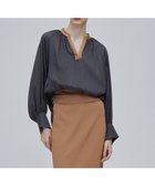 【ベイジ,/BEIGE,】の【STORY 7月号掲載】 PAULINE / レザーコンビブラウス Slate x Camel|ID: prp329100004529698 ipo3291000000032650565