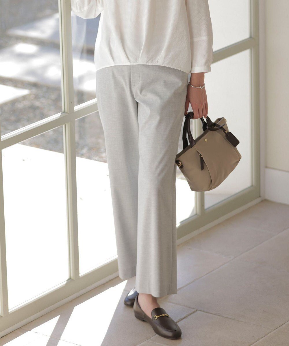 【ジェイ プレス/J.PRESS】の【洗える】CARREMAN 2WAY ストレート ワイド パンツ インテリア・キッズ・メンズ・レディースファッション・服の通販 founy(ファニー) 　ファッション　Fashion　レディースファッション　Fashion for Women　パンツ　Pants & Trousers　春　Spring　洗える　Machine Washable　シンプル　Simple, Minimal　ストレート　Straight, Straight Cut　バランス　Balance, Style Balance　フロント　Front, Front Design　ポケット　Pocket, Pocket Detail　ワイド　Wide, Wide Fit　ワンポイント　One Point, Statement Accent　S/S・春夏　SS, Spring/Summer, Warm Season　夏　Summer　ライトグレー系|ID: prp329100004529704 ipo3291000000033650598