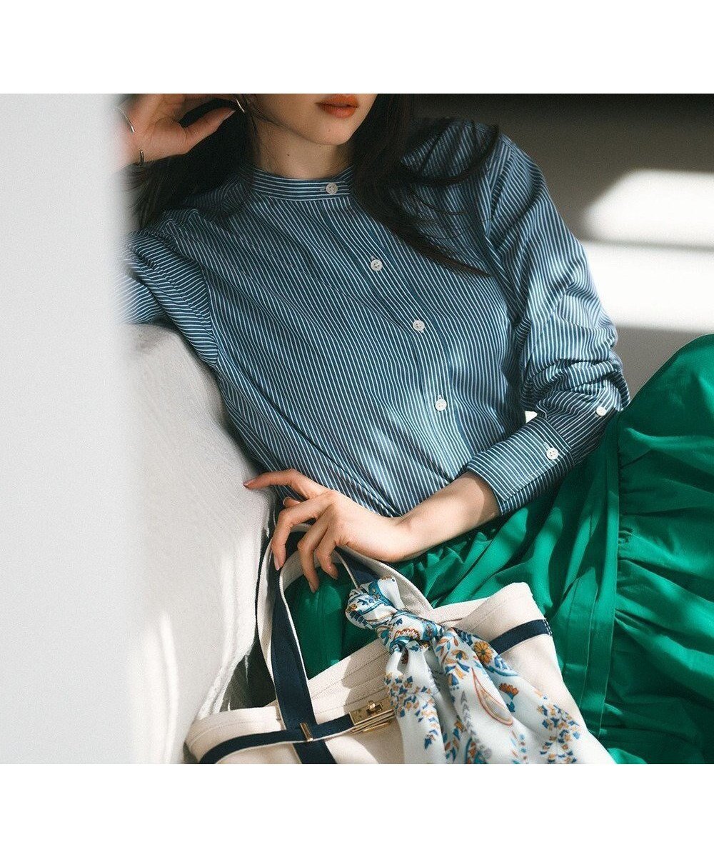 【23区/NIJYUSANKU】の【Oggi4月号掲載/洗える】CANCLINI バンドカラー シャツ インテリア・キッズ・メンズ・レディースファッション・服の通販 founy(ファニー) 　雑誌掲載アイテム　Magazine Items　ファッション雑誌　Fashion Magazines　オッジ　Oggi　ファッション　Fashion　レディースファッション　WOMEN　トップス・カットソー　Tops/Tshirt　シャツ/ブラウス　Shirts/Blouses　イタリア　Italy　インナー　Inner　春　Spring　洗える　Washable　クラシック　Classic　クロップド　Cropped　4月号　April Issue　シンプル　Simple　スキッパー　Skipper　ストライプ　Stripe　スリーブ　Sleeve　雑誌　Magazine　ダブル　Double　デニム　Denim　定番　Standard　バランス　Balance　ベーシック　Basic　ミラノ　Milan　無地　Plain Color　ラベンダー　Lavender　S/S・春夏　Ss・Spring/Summer　再入荷　Restock/Back In Stock/Re Arrival　夏　Summer　マリンブルーストライプ|ID: prp329100004529740 ipo3291000000032026500