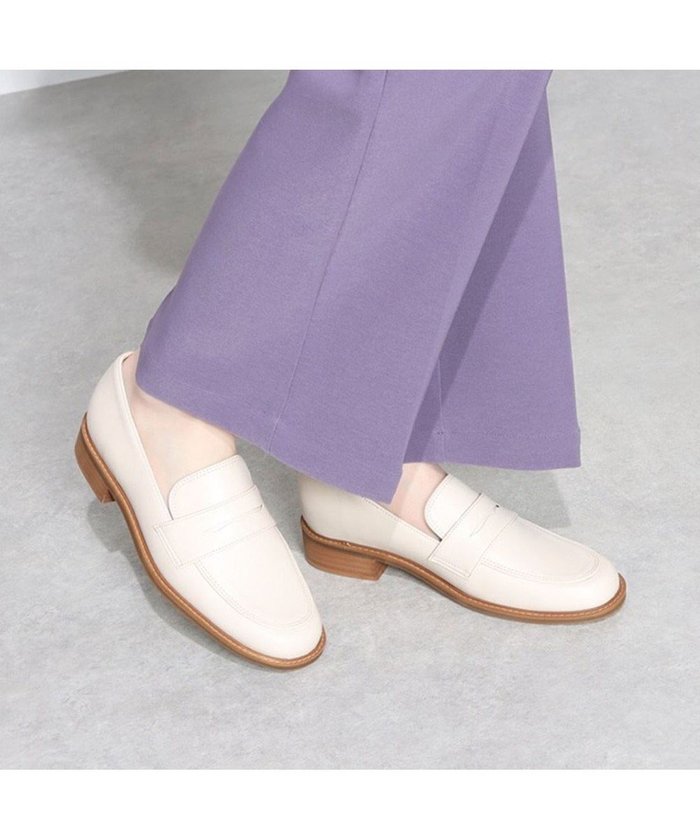 【イング/ing】のing 【全天候対応】コインローファー インテリア・キッズ・メンズ・レディースファッション・服の通販 founy(ファニー) https://founy.com/ ファッション Fashion レディースファッション Fashion for Women 春 Spring シューズ Shoes, Footwear トレンド Trend, Trending Now ドレス Dress, One-Piece 定番 Standard, Basic Item バランス Balance, Style Balance ベーシック Basic, Essential レイン Rain, Rainproof ビジネス 仕事 通勤 Business / Work / Commuting |ID: prp329100004529815 ipo3291000000033431887
