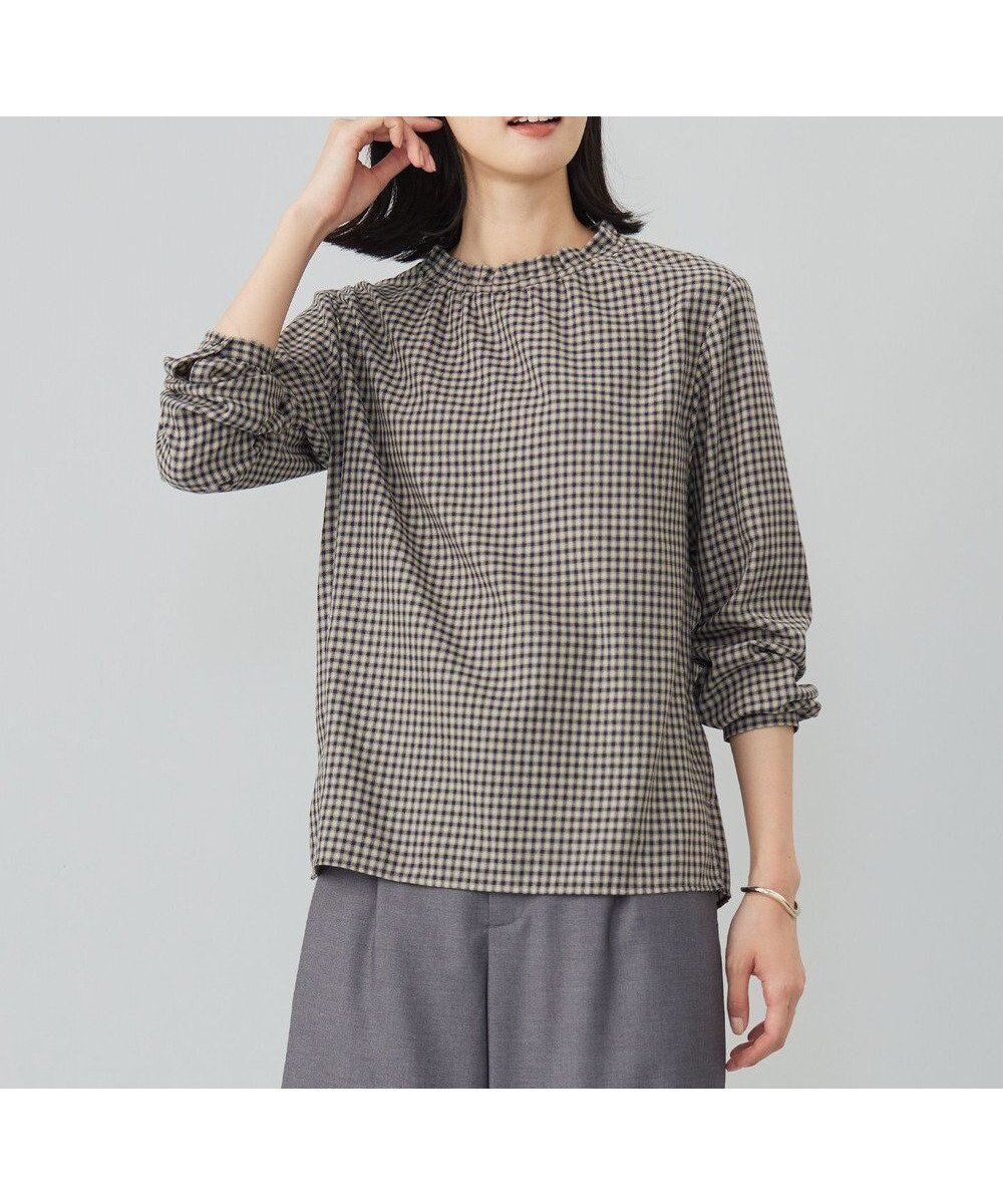 【ジェイ プレス/J.PRESS】の【洗える】ポリエステルヴィスコースブロックチェック フリルネック ブラウス インテリア・キッズ・メンズ・レディースファッション・服の通販 founy(ファニー) 　ファッション　Fashion　レディースファッション　Fashion for Women　トップス・カットソー　Cut & Sew Tops　シャツ・ブラウス・オフィスカジュアル　Elegant Blouses & Button-Ups　インナー　Innerwear　洗える　Machine Washable　カーディガン　Cardigan, Knitwear　チェック　Check, Plaid, Tartan　ドレープ　Drape, Draping Fabric　フリル　Frill, Ruffle　A/W・秋冬　Autumn/Winter　おすすめ　Recommended / Our Picks　エレガント 上品　Elegant　ベージュ×ネイビー系|ID: prp329100004529838 ipo3291000000033552689