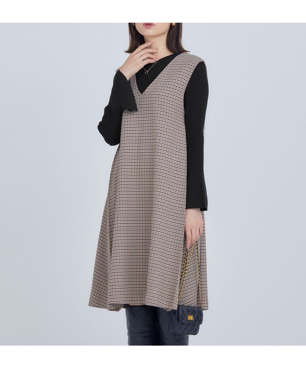 【組曲/KUMIKYOKU】のチドリツイル ジャンパーワンピース 人気、トレンドファッション・服の通販 founy(ファニー) 　ファッション　Fashion　レディースファッション　Fashion for Women　スカート　Skirts　インナー　Innerwear　エレガント 上品　Elegant　スリット　Slit, Slit Detail　ドレス　Dress, One-Piece　バランス　Balance, Style Balance　パール　Pearl, Pearl Accent　A/W・秋冬　Autumn/Winter　 other-1|ID: prp329100004530084 ipo3291000000035636115