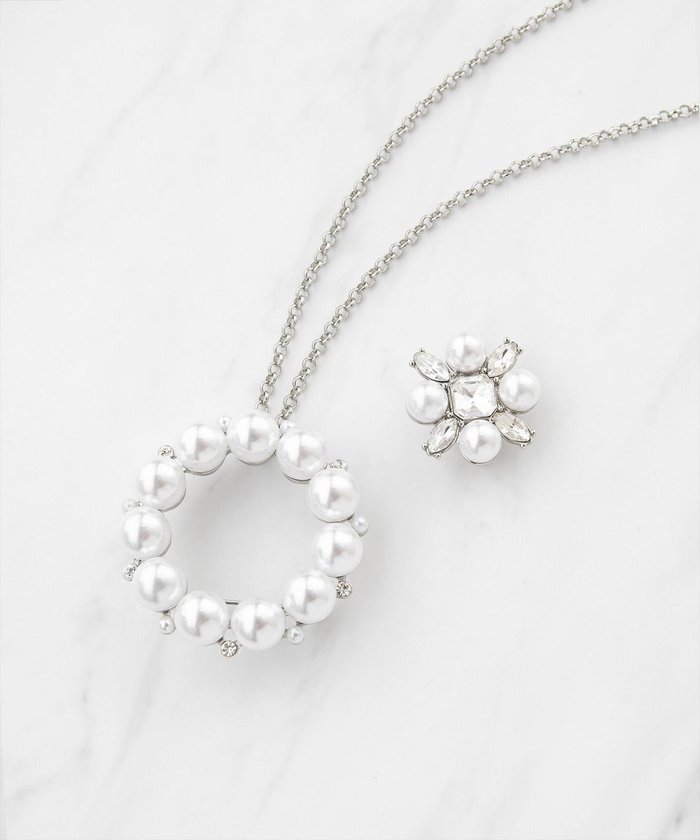 【トッカ/TOCCA】のPEARL BIJOUX SET BROOCHNECKLACE 3WAYブローチネックレス インテリア・キッズ・メンズ・レディースファッション・服の通販 founy(ファニー) https://founy.com/ ファッション Fashion レディースファッション WOMEN ジュエリー Jewelry ネックレス Necklaces おすすめ Recommend アクセサリー Accessories ギフト プレゼント Gift Present シンプル Simple ジャケット Jacket セレモニー Ceremony チェーン Chain ネックレス Necklace パール Pearl ビジュー Bijou フォーマル Formal ブローチ Brooch モダン Modern モチーフ Motif ループ Loop 無地 Plain Color |ID: prp329100004530354 ipo3291000000032029031