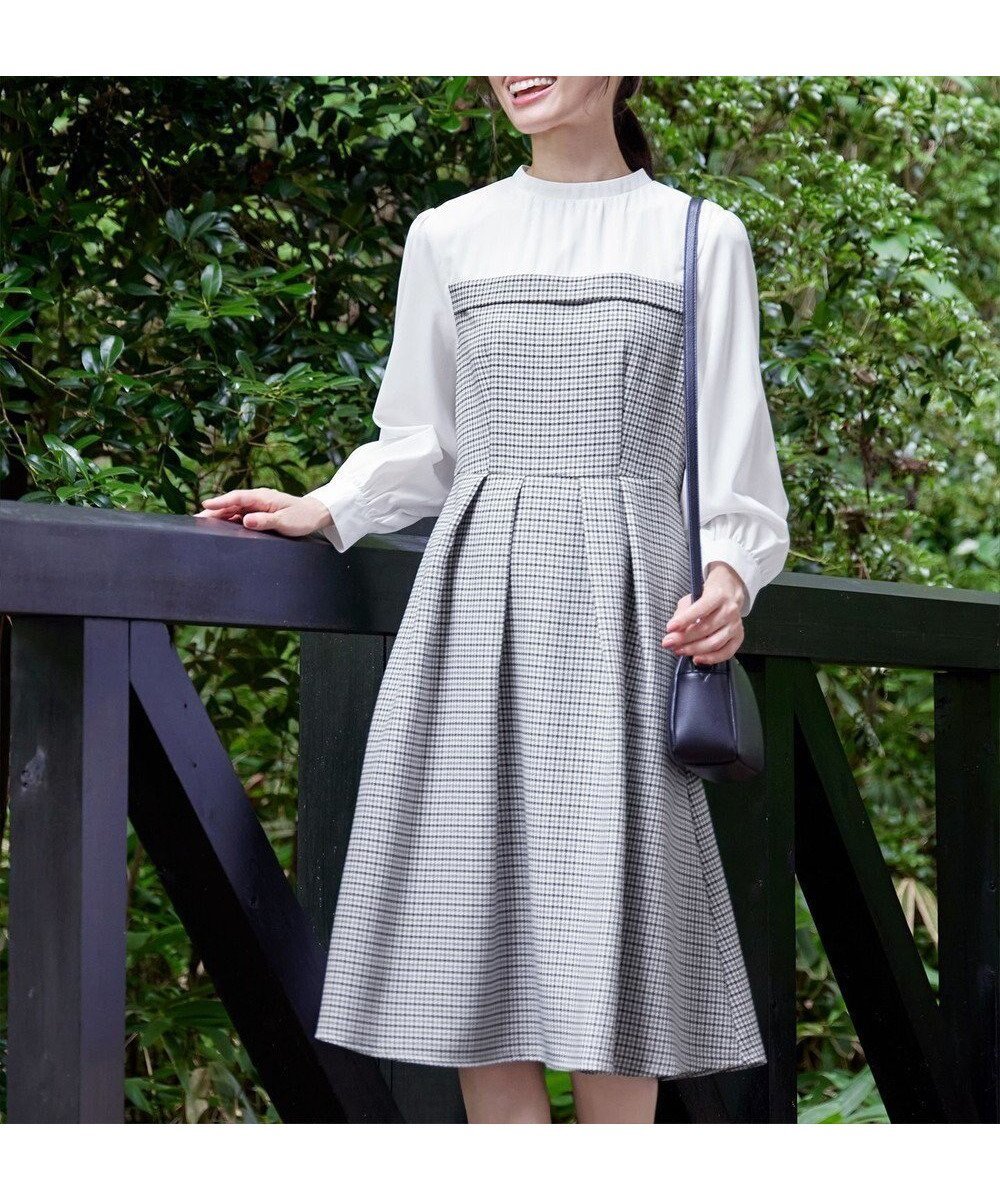 【ティアクラッセ/Tiaclasse】の【洗える】ビスチェ風ツイードチェックドッキングワンピース インテリア・キッズ・メンズ・レディースファッション・服の通販 founy(ファニー) ファッション Fashion レディースファッション Fashion for Women ワンピース Dresses 洗える Machine Washable クラシカル Classical, Vintage-Inspired シューズ Shoes, Footwear チェック Check, Plaid, Tartan チュニック Tunic, Long Top ツイード Twill, Twill Weave ドッキング Docking, Mixed Material ハイネック High Neck, Mock Neck ビスチェ Bustier, Corset Top フレア Flare, Flared ポケット Pocket, Pocket Detail モノトーン Monotone, Black and White A/W・秋冬 Autumn/Winter 再入荷 Restock / Back in Stock エレガント 上品 Elegant 新作・新入荷 New Arrivals / New In オフホワイト|ID: prp329100004530399 ipo3291000000033618897