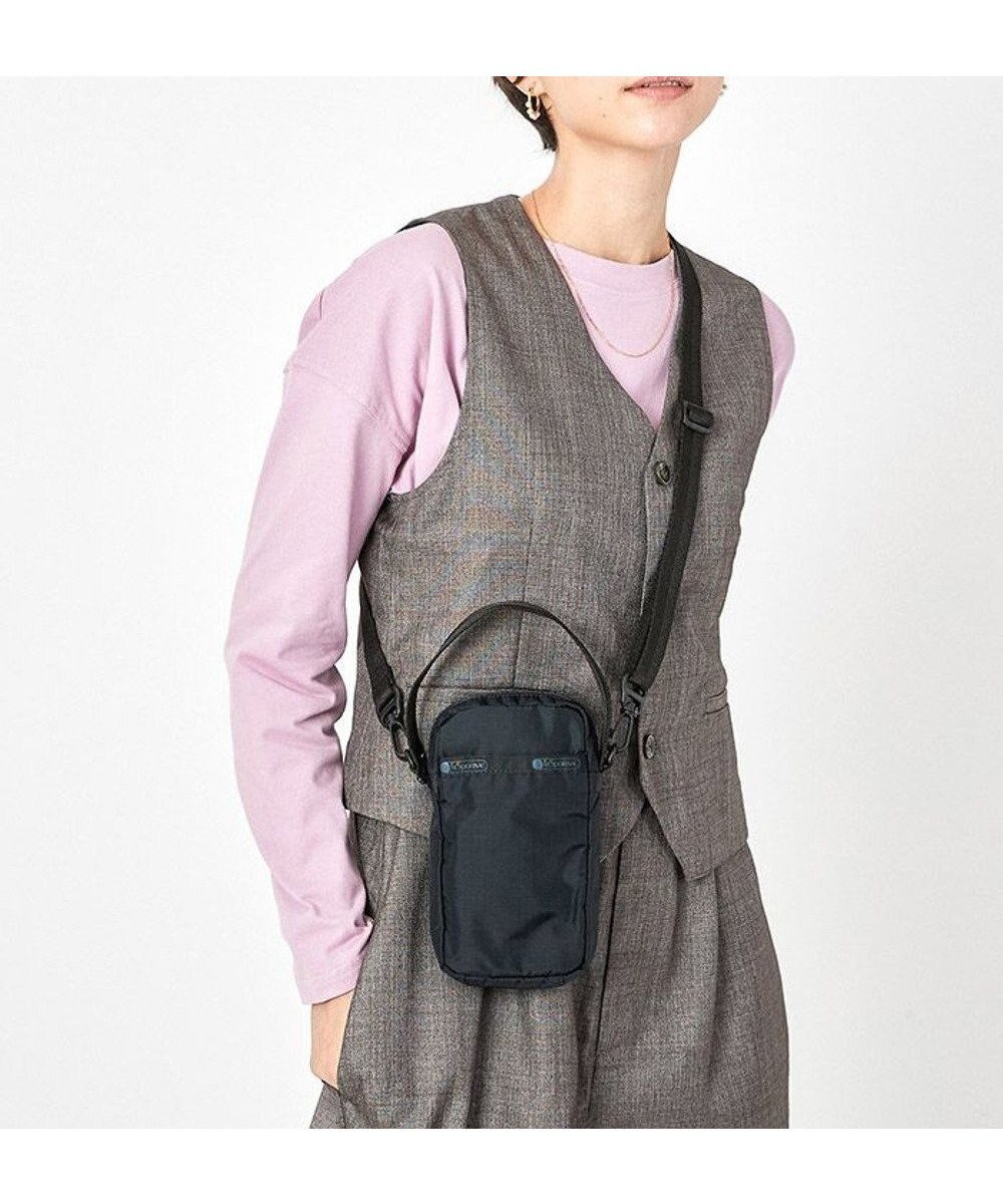 【レスポートサック/LeSportsac】のMINI PHONE CROSSBODY/リサイクルドブラックJP インテリア・キッズ・メンズ・レディースファッション・服の通販 founy(ファニー) 　ファッション　Fashion　レディースファッション　Fashion for Women　コンパクト　Compact, Small Size　軽量　Lightweight, Ultra Light　ショルダー　Shoulder, Shoulder Strap　シンプル　Simple, Minimal　スタイリッシュ　Stylish, Fashionable　人気　Popular, Best Seller　プリント　Print, Printed Pattern　ポケット　Pocket, Pocket Detail　ポシェット　Pochette, Mini Bag　ポーチ　Pouch, Small Case　無地　Plain, Solid Color　おすすめ　Recommended / Our Picks　スマホケース　Smartphone Case　ビジネス 仕事 通勤　Business / Work / Commuting　リサイクルドブラックJP|ID: prp329100004530426 ipo3291000000032696583