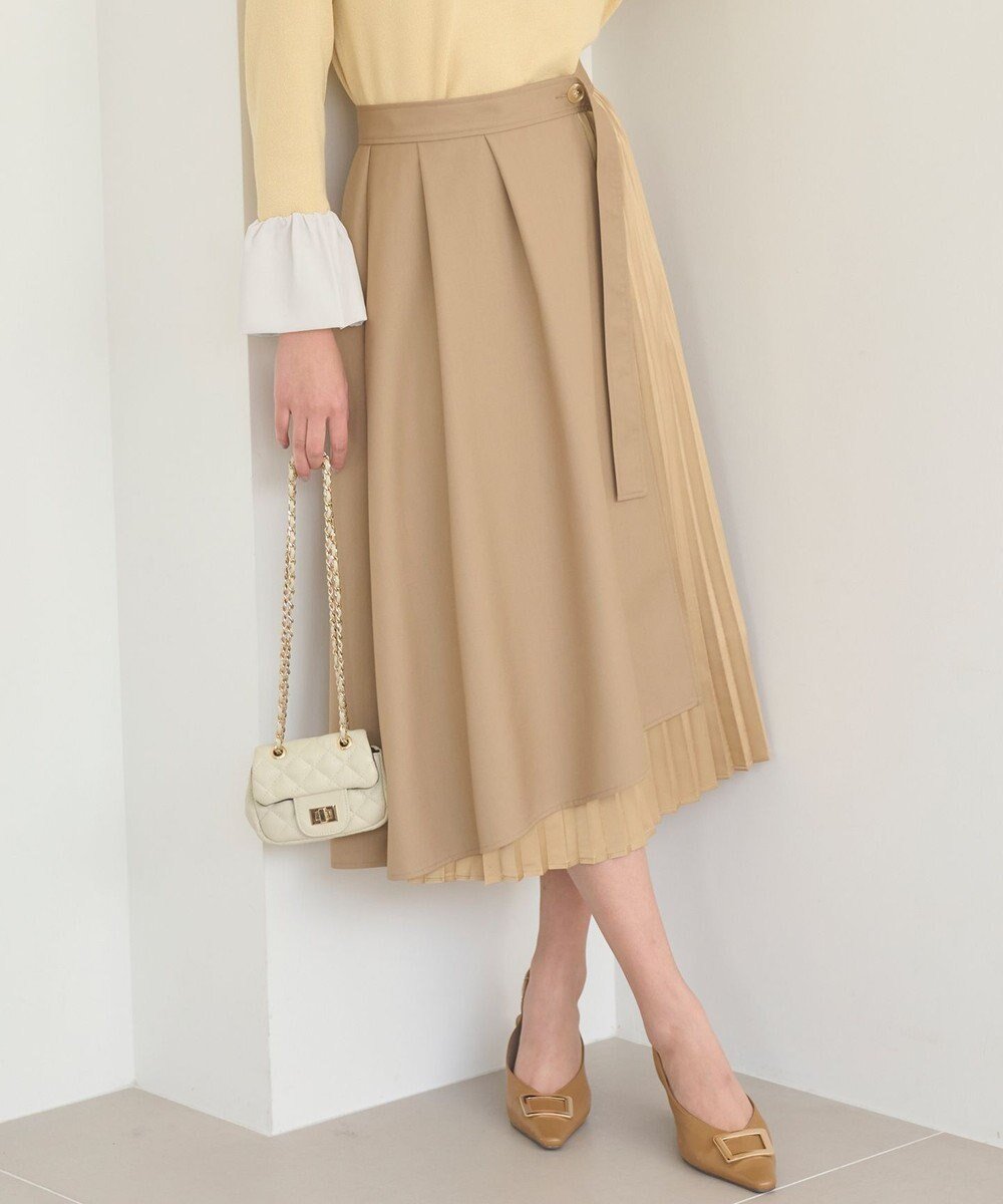 【フェルゥ/Feroux】の【洗える】プリーツコンビ スカート インテリア・キッズ・メンズ・レディースファッション・服の通販 founy(ファニー)  ファッション Fashion レディースファッション Fashion for Women スカート Skirts アシンメトリー Asymmetrical Style コンビ Combo, Combination Style シャイニー Shiny, Glossy Finish トレンド Trend, Trending Now プリーツ Pleats, Pleated 夏 Summer 春 Spring S/S・春夏 SS, Spring/Summer, Warm Season 洗える Machine Washable ベージュ系|ID: prp329100004530491 ipo3291000000034377658