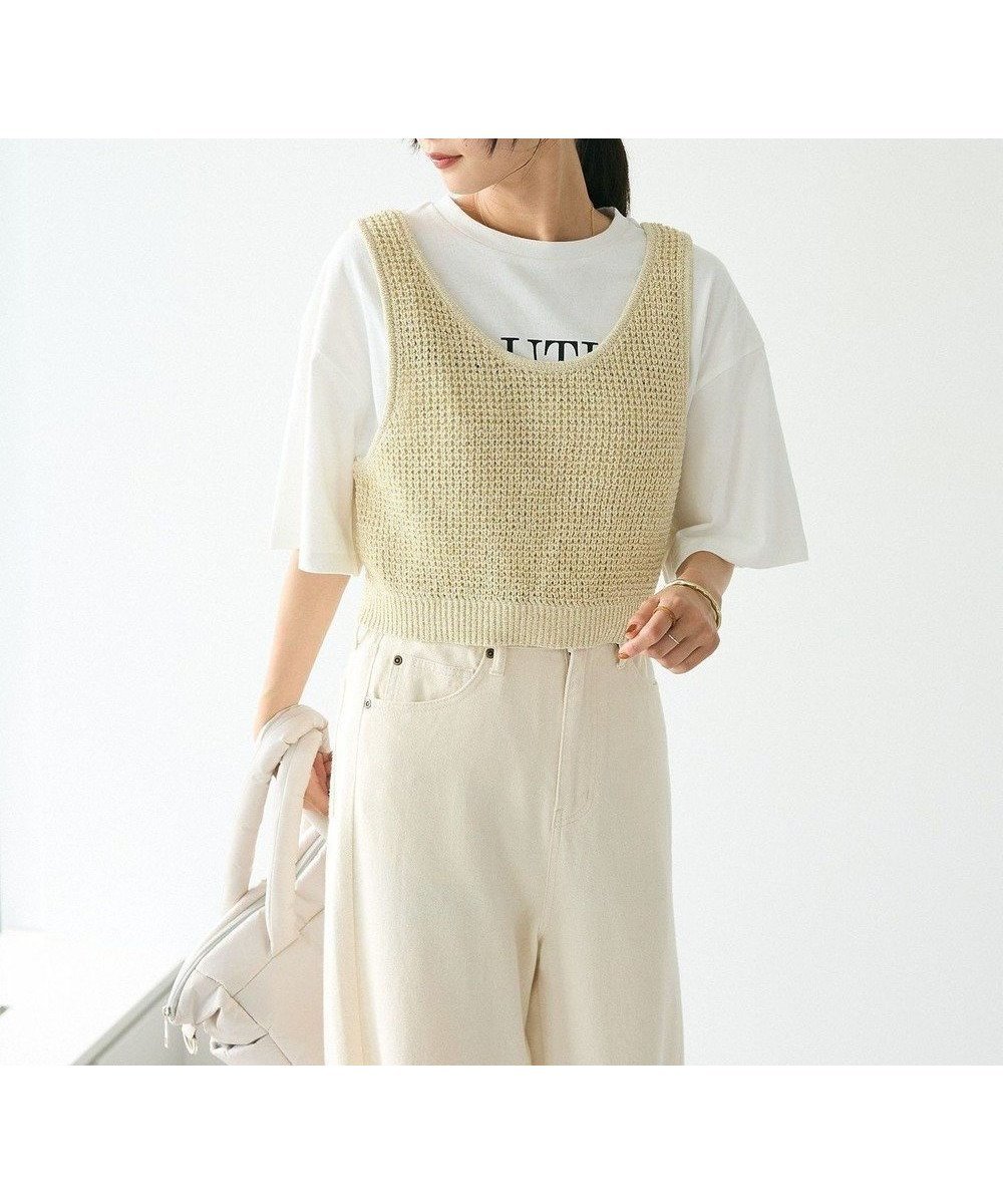 【クラフトスタンダードブティック/CRAFT STANDARD BOUTIQUE】のワッフル編み短丈ニットベスト インテリア・キッズ・メンズ・レディースファッション・服の通販 founy(ファニー) 　ファッション　Fashion　レディースファッション　Ladies' Fashion Online　アウター　Coat Outerwear　トップス・カットソー　Tops/Tshirt　ニット　Knit Tops　ベスト/ジレ　Gilets/Vests　2024年　2024　2024-2025秋冬・A/W　Aw/Autumn/Winter/Fw/Fall/2024-2025　ショート　Short　シンプル　Simple　トレンド　Trend　フォルム　Form　ベスト　Vest　ポケット　Pocket　ワッフル　Waffle　A/W・秋冬　Aw・Autumn/Winter・Fw・Fall-Winter　Ivory|ID: prp329100004531211 ipo3291000000032466408