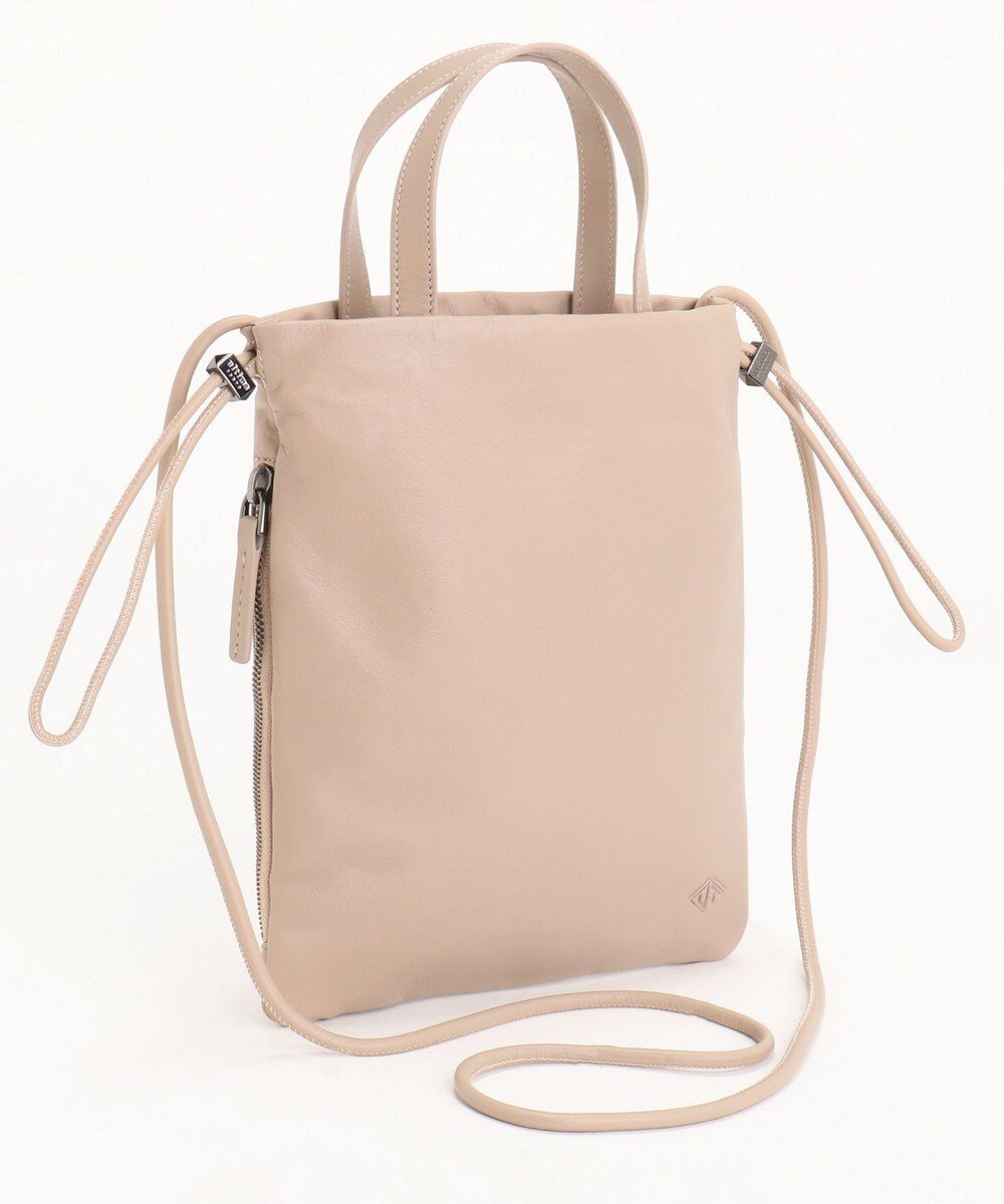 【エースバッグズアンドラゲッジ/ACE BAGS & LUGGAGE】のultma TOKYO アイオ 巾着 ショルダーバッグ 11982 本革 サコッシュ インテリア・キッズ・メンズ・レディースファッション・服の通販 founy(ファニー) 　ファッション　Fashion　レディースファッション　Fashion for Women　おすすめ　Recommended / Our Picks　コンパクト　Compact, Small Size　シンプル　Simple, Minimal　スタイリッシュ　Stylish, Fashionable　スマート　Smart, Elegant　ポケット　Pocket, Pocket Detail　エレガント 上品　Elegant　巾着　Drawstring Bag, Kinchaku　財布　Wallet, Purse　トープ|ID: prp329100004531259 ipo3291000000033344994