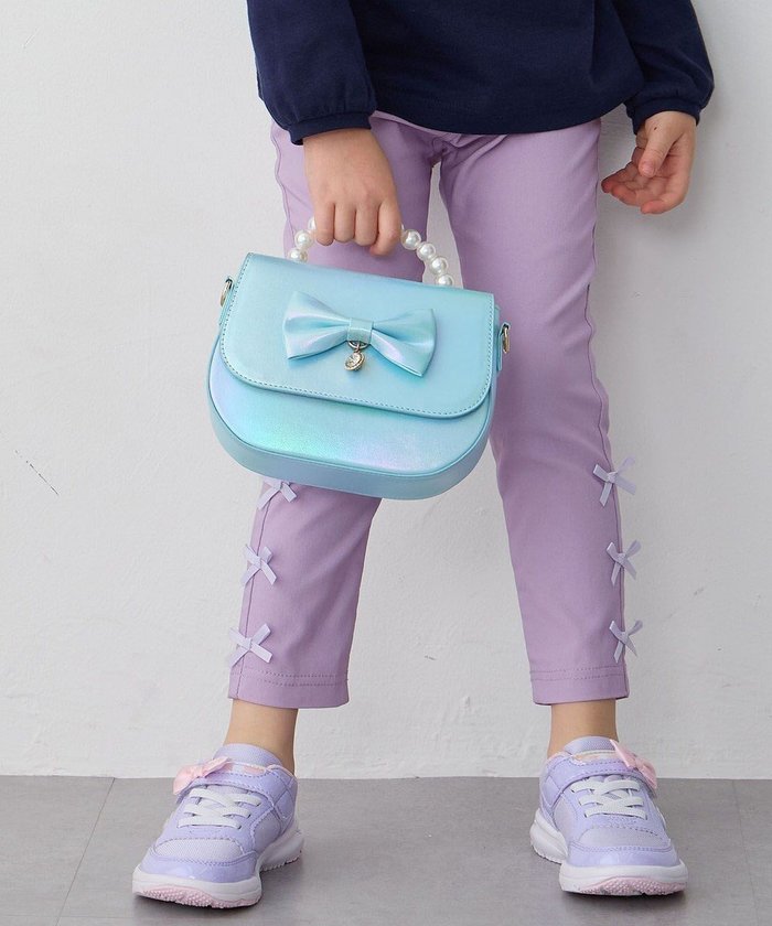 【エニファム/any FAM / KIDS】のリボンエナメル2WAY バッグ インテリア・キッズ・メンズ・レディースファッション・服の通販 founy(ファニー) https://founy.com/ ファッション Fashion キッズファッション KIDS エナメル Enamel ショルダー Shoulder スマホ Smartphone 人気 Popularity ハンドバッグ Handbag リボン Ribbon 再入荷 Restock/Back In Stock/Re Arrival ギフト プレゼント Gift Present |ID: prp329100004532313 ipo3291000000032037326
