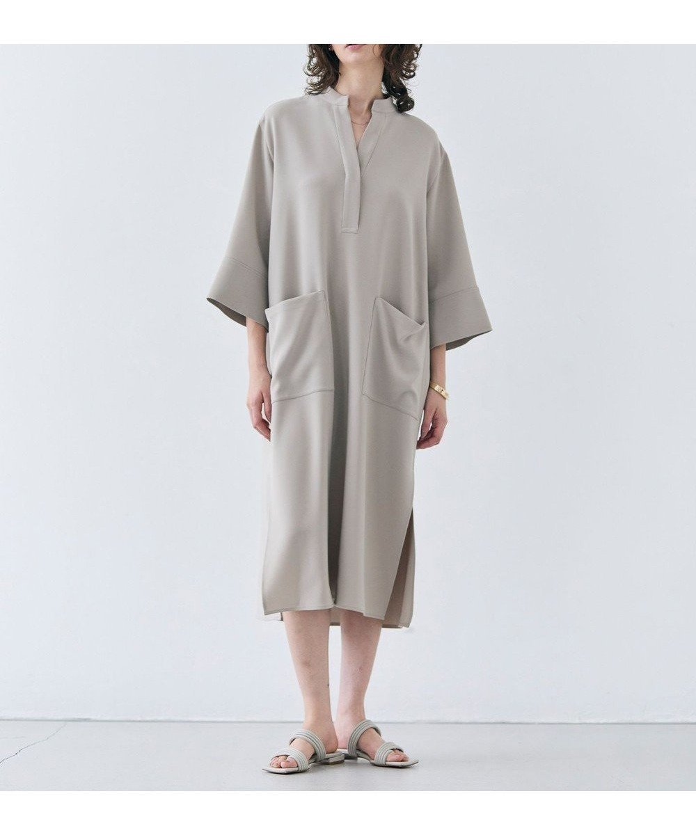 【ベイジ,/BEIGE,】の【洗える】RUE / クロスオーバーVネックワンピース インテリア・キッズ・メンズ・レディースファッション・服の通販 founy(ファニー) 　ファッション　Fashion　レディースファッション　Ladies' Fashion Online　ワンピース　Dress　とろみ　Thickness　カットソー　Cut And Sew　スタンド　Stand　タートル　Turtle　リラックス　Relax　ロング　Long　ワイド　Wide　エレガント 上品　Elegant　ビジネス 仕事 通勤　Business　夏　Summer　春　Spring　S/S・春夏　Ss・Spring/Summer　洗える　Washable　A/W・秋冬　Aw・Autumn/Winter・Fw・Fall-Winter　Taupe|ID: prp329100004532480 ipo3291000000032662819