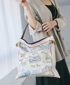 【トプカピ/TOPKAPI】の【TREASURE TOPKAPI】マイルドサテン スカーフ柄 トートバッグ スーベニアプリント ライトベージュ|ID: prp329100004532584 ipo3291000000033528634