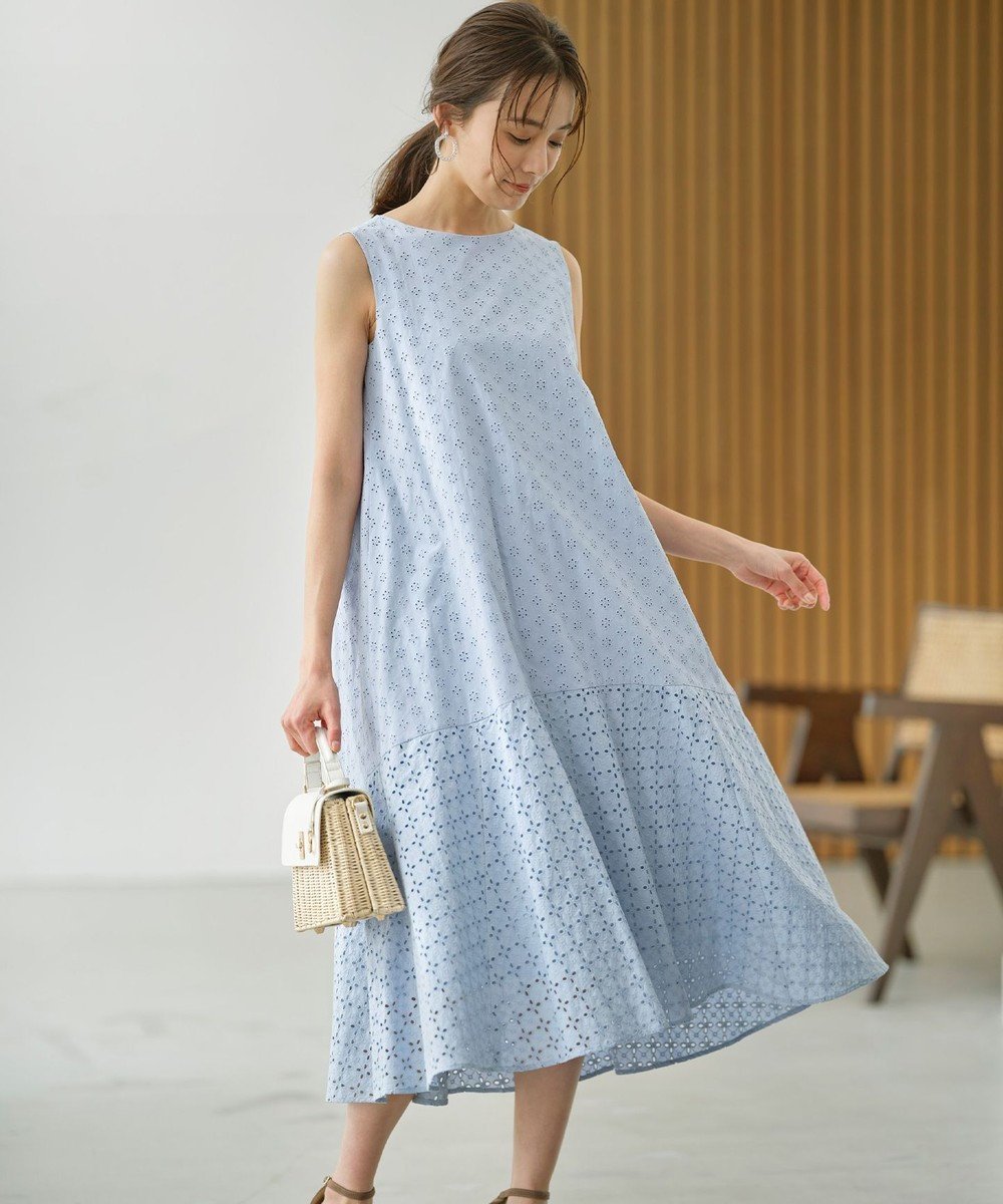 【組曲/KUMIKYOKU】の【WEB限定】エンブロイダリーレース ノースリーブワンピース インテリア・キッズ・メンズ・レディースファッション・服の通販 founy(ファニー) ファッション Fashion レディースファッション Fashion for Women ワンピース Dresses アイレット Eyelet Lace 春 Spring ノースリーブ Sleeveless, No-Sleeve フォルム Silhouette, Form フラワー Flower, Floral ペプラム Peplum, Flared Hem モチーフ Motif, Design Theme レース Lace, Lace Fabric S/S・春夏 SS, Spring/Summer, Warm Season 夏 Summer サックス系9|ID: prp329100004532655 ipo3291000000034629557