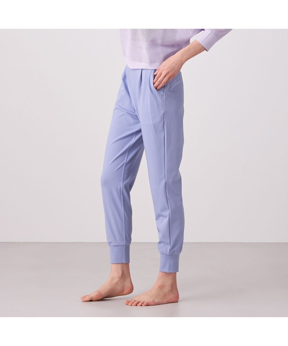 【チャコット/Chacott】のChacott BALANCE スムースパンツ【C BASIC】 インテリア・キッズ・メンズ・レディースファッション・服の通販 founy(ファニー) 　ファッション　Fashion　レディースファッション　WOMEN　パンツ　Pants　抗菌　Antibacterial　ストレッチ　Stretch　人気　Popularity　パウダー　Powder　フィット　Fit　ポケット　Pocket　レギンス　Leggings　ヒヤシンス|ID: prp329100004532831 ipo3291000000032039813