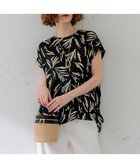 【23区/NIJYUSANKU】の【洗える】スリークボタニカルプリント ブラウス ブラック系|ID: prp329100004532864 ipo3291000000032039956