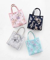 【トッカ/TOCCA】の【WEB・数量限定】CHERISH UPCYCLE BAG バッグ 人気、トレンドファッション・服の通販 founy(ファニー) ファッション Fashion レディースファッション WOMEN バッグ Bag 2024年 2024 2024-2025秋冬・A/W Aw/Autumn/Winter/Fw/Fall/2024-2025 冬 Winter コレクション Collection トリミング Trimming トレンド Trend ドレス Dress フレーム Flame ポーチ Pouch リュクス Luxe レース Race 巾着 Purse A/W・秋冬 Aw・Autumn/Winter・Fw・Fall-Winter 財布 Wallet |ID:prp329100004532977