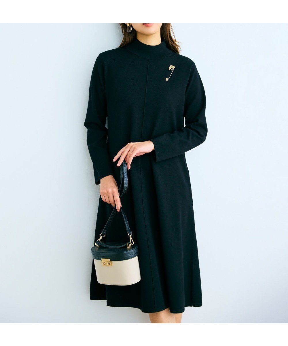 【組曲/KUMIKYOKU】のELENAリラクシーニットワンピース インテリア・キッズ・メンズ・レディースファッション・服の通販 founy(ファニー) 　ファッション　Fashion　レディースファッション　WOMEN　ワンピース　Dress　ニットワンピース　Knit Dresses　シンプル　Simple　ストレッチ　Stretch　スリット　Slit　センター　Center　ドレス　Dress　A/W・秋冬　Aw・Autumn/Winter・Fw・Fall-Winter　エレガント 上品　Elegant　ブラック系|ID: prp329100004533007 ipo3291000000032273927
