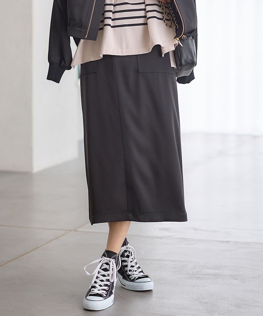 【23区/NIJYUSANKU】のドレープサテン スカート インテリア・キッズ・メンズ・レディースファッション・服の通販 founy(ファニー) 　ファッション　Fashion　レディースファッション　Fashion for Women　スカート　Skirts　2024年　2024　2024春夏・S/S　Spring/Summer 2024 SS24　サテン　Satin, Glossy Fabric　シンプル　Simple, Minimal　セットアップ　Set-Up, Coordinated Outfit　ダブル　Double, Double-Breasted　ドレープ　Drape, Draping Fabric　ブルゾン　Blouson, Bomber Jacket　リラックス　Relax, Relaxed Fit　ヴィンテージ　Vintage Style　エレガント 上品　Elegant　夏　Summer　春　Spring　S/S・春夏　SS, Spring/Summer, Warm Season　ブラック系|ID: prp329100004533031 ipo3291000000032686491