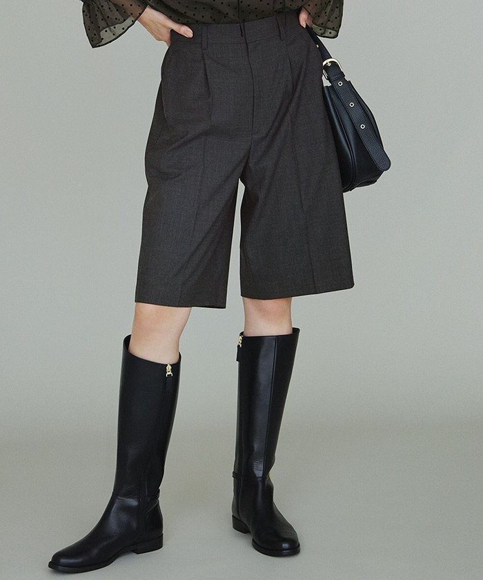 【23区/NIJYUSANKU】の【CLASSY.10月号掲載/洗える】TWマットクロス ハーフパンツ インテリア・キッズ・メンズ・レディースファッション・服の通販 founy(ファニー) https://founy.com/ 雑誌掲載アイテム Magazine Picks & Fashion Features ファッション雑誌 Fashion Magazines クラッシィ CLASSY. ファッション Fashion レディースファッション Fashion for Women パンツ Pants & Trousers ショートパンツ・ハーフパンツ High-Waisted & Relaxed Shorts 洗える Machine Washable 10月号 October Issue ショート Short, Short Length ストレッチ Stretch, Stretchy Fabric セットアップ Set-Up, Coordinated Outfit 雑誌 Magazine, Fashion Magazine タイツ Tights, Legwear ハーフ Half, Half-Length ブルゾン Blouson, Bomber Jacket ベーシック Basic, Essential ロング Long, Long-Length A/W・秋冬 Autumn/Winter 冬 Winter / This Winter おすすめ Recommended / Our Picks 2024年 2024 2024-2025秋冬・A/W Autumn/Winter 2024–25 AW24–25 |ID: prp329100004533217 ipo3291000000033682310