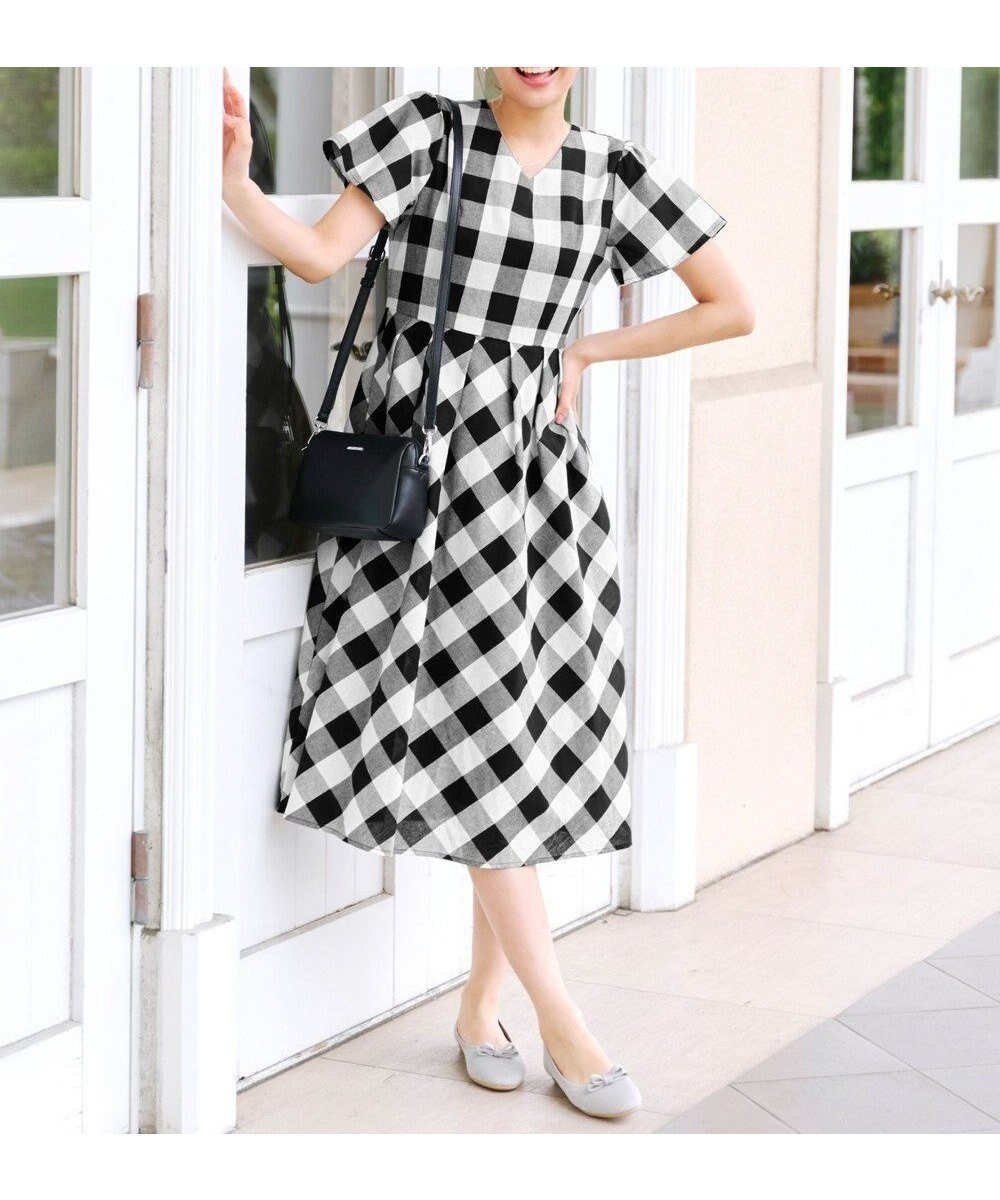 【ティアクラッセ/Tiaclasse】の【袖が選べる・洗える】大柄ギンガムチェックワンピース インテリア・キッズ・メンズ・レディースファッション・服の通販 founy(ファニー) ファッション Fashion レディースファッション Fashion for Women ワンピース Dresses アクセサリー Fashion Accessories カーディガン Cardigan, Knitwear ギンガム Gingham, Gingham Fabric スリーブ Sleeve, Long Sleeve / Short Sleeve チェック Check, Plaid, Tartan チュニック Tunic, Long Top ノースリーブ Sleeveless, No-Sleeve フレア Flare, Flared ポケット Pocket, Pocket Detail 再入荷 Restock / Back in Stock 夏 Summer 新作・新入荷 New Arrivals / New In 春 Spring S/S・春夏 SS, Spring/Summer, Warm Season 洗える Machine Washable 半袖:ブラック|ID: prp329100004533226 ipo3291000000034515489
