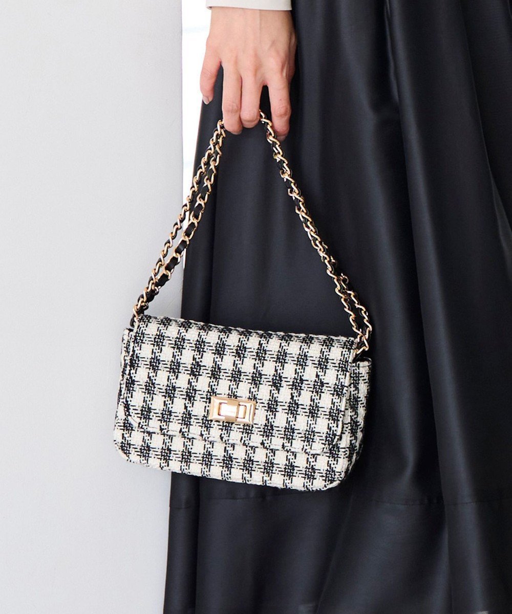 【エニィ スィス/any SiS】のツイードチェーン バッグ 人気、トレンドファッション・服の通販 founy(ファニー) 　ファッション　Fashion　レディースファッション　Fashion for Women　バッグ　Bags　おすすめ　Recommended / Our Picks　ショルダー　Shoulder, Shoulder Strap　チェーン　Chain, Chain Strap　ツイード　Twill, Twill Weave　フェミニン　Feminine, Girly　ブローチ　Brooch, Pin Brooch　ロング　Long, Long-Length　エレガント 上品　Elegant　 other-1|ID: prp329100004533436 ipo3291000000035713067