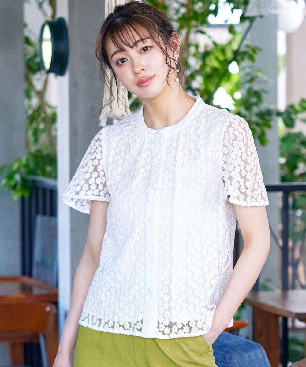 【ティアクラッセ/Tiaclasse】の【洗える】チュールレースブラウス 人気、トレンドファッション・服の通販 founy(ファニー) 　ファッション　Fashion　レディースファッション　Fashion for Women　トップス・カットソー　Cut & Sew Tops　シャツ・ブラウス・オフィスカジュアル　Elegant Blouses & Button-Ups　ウォッシャブル　Machine Washable　春　Spring　洗える　Machine Washable　秋　Autumn　シアー　Sheer, See-Through　ジョーゼット　Georgette, Semi-Sheer Fabric　スリーブ　Sleeve, Long Sleeve / Short Sleeve　チュニック　Tunic, Long Top　チュール　Tulip, Tulip Motif　フラワー　Flower, Floral　フレア　Flare, Flared　ポケット　Pocket, Pocket Detail　無地　Plain, Solid Color　レース　Lace, Lace Fabric　S/S・春夏　SS, Spring/Summer, Warm Season　再入荷　Restock / Back in Stock　夏　Summer　エレガント 上品　Elegant　新作・新入荷　New Arrivals / New In　 other-1|ID: prp329100004533549 ipo3291000000032495994
