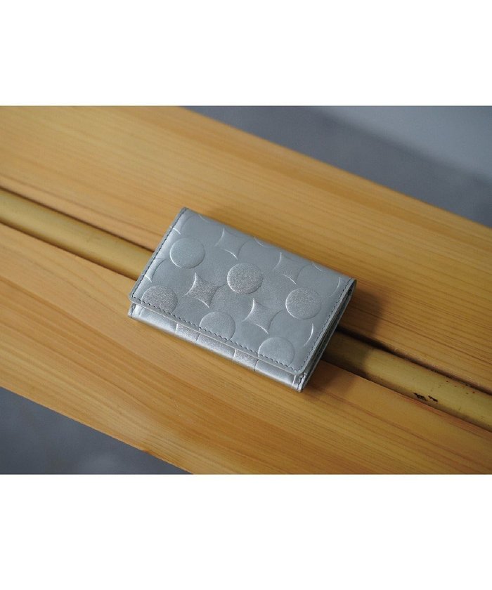 【ミヤビヤ/MIYABIYA】のLa quoh with kirakaracho 南蛮七宝 エンボスレザー カードケース インテリア・キッズ・メンズ・レディースファッション・服の通販 founy(ファニー) https://founy.com/ ファッション Fashion レディースファッション Ladies' Fashion Online 財布 Wallets カードケース/名刺入れ Card Cases 抗菌 Antibacterial シンプル Simple 財布 Wallet プリント Print おすすめ Recommend エレガント 上品 Elegant |ID: prp329100004533616 ipo3291000000032299809