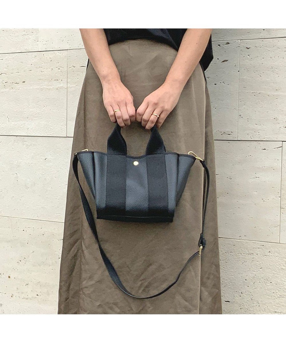 【アンビリオン/UNBILLION】のcachecache ショルダー付き2wayテープトートバッグS インテリア・キッズ・メンズ・レディースファッション・服の通販 founy(ファニー) 　ファッション　Fashion　レディースファッション　WOMEN　バッグ　Bag　カラフル　Colorful　コンビ　Combination　ショルダー　Shoulder　財布　Wallet　ハンド　Hand　ミックス　Mix　モチーフ　Motif　再入荷　Restock/Back In Stock/Re Arrival　おすすめ　Recommend　ブラック|ID: prp329100004533838 ipo3291000000032198581