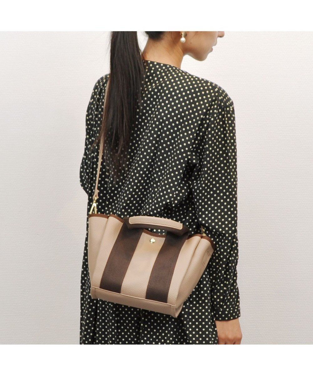 【アンビリオン/UNBILLION】のcachecache ショルダー付き2wayテープトートバッグS インテリア・キッズ・メンズ・レディースファッション・服の通販 founy(ファニー) ファッション Fashion レディースファッション Fashion for Women バッグ Bags カラフル Colorful Design コンビ Combo, Combination Style ショルダー Shoulder, Shoulder Strap 財布 Wallet, Purse ハンド Hand, Handmade ミックス Mix, Mixed Style モチーフ Motif, Design Theme 再入荷 Restock / Back in Stock おすすめ Recommended / Our Picks オーク|ID: prp329100004533838 ipo3291000000034256528