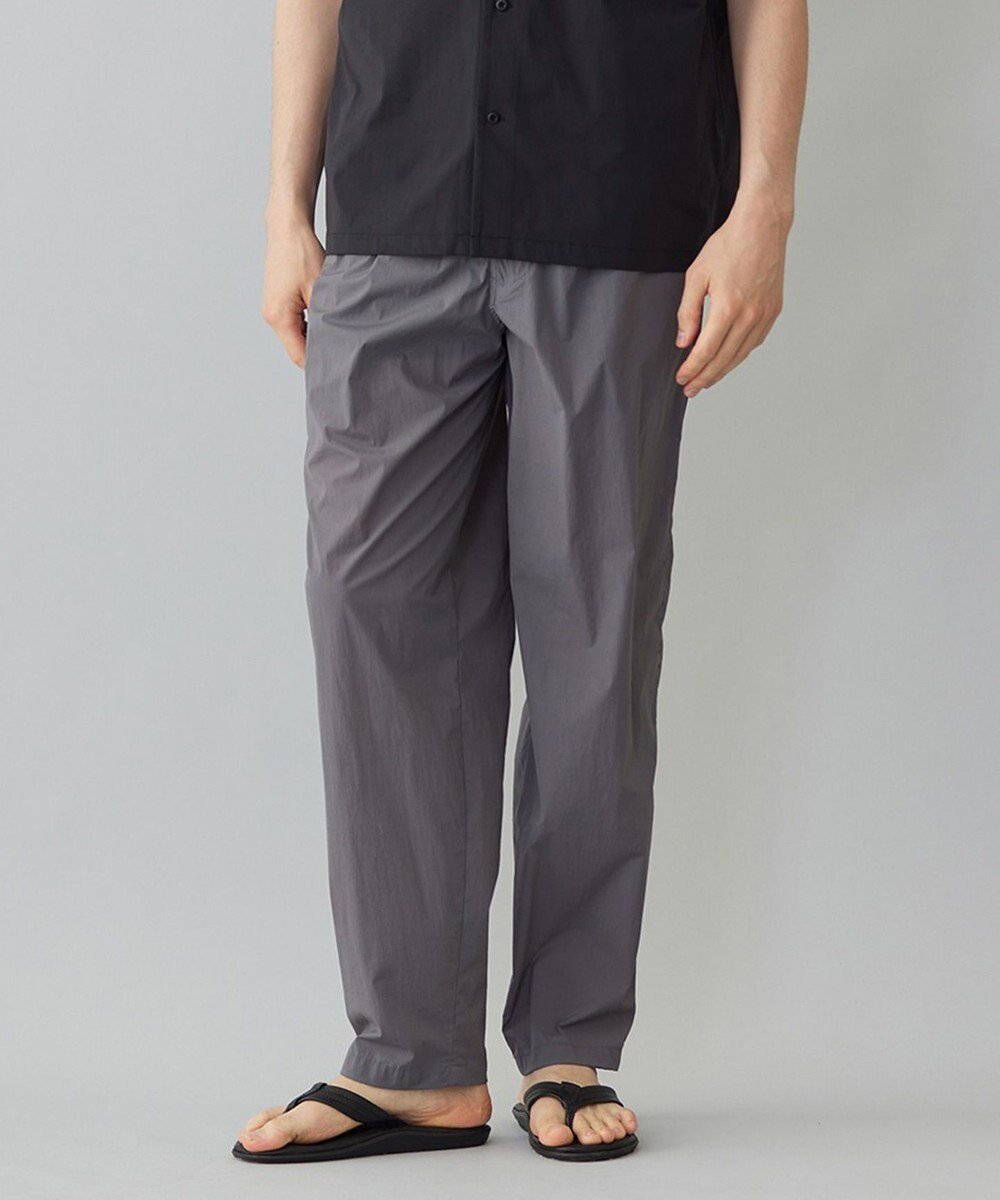 【アンフィーロ/UNFILO / MEN】の【男女兼用】Light Move ワイドパンツ インテリア・キッズ・メンズ・レディースファッション・服の通販 founy(ファニー) 　ファッション　Fashion　レディースファッション　Fashion for Women　パンツ　Pants & Trousers　春　Spring　抗菌　Antibacterial, Bacteria-Resistant　軽量　Lightweight, Ultra Light　ストレッチ　Stretch, Stretchy Fabric　テーパード　Tapered, Tapered Pants　ワイド　Wide, Wide Fit　S/S・春夏　SS, Spring/Summer, Warm Season　夏　Summer　[新色]グレー|ID: prp329100004535216 ipo3291000000034276595