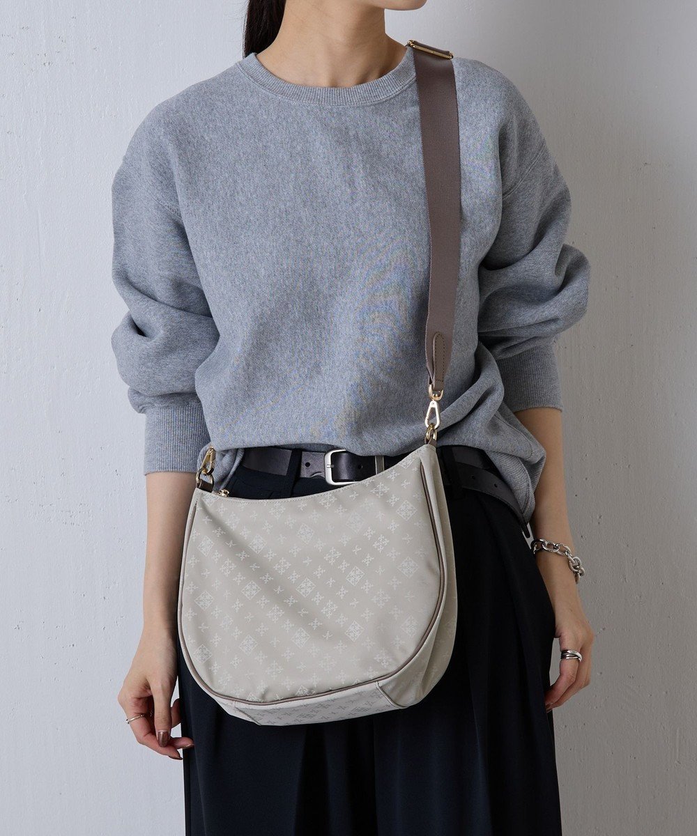 【ラシット/russet】の2WAYショルダーバッグ【ナイロンジャガード】(CE-1446) 人気、トレンドファッション・服の通販 founy(ファニー) 　ファッション　Fashion　レディースファッション　Ladies' Fashion Online　傘　Umbrella　ショルダー　Shoulder　シンプル　Simple　スタイリッシュ　Stylish　財布　Wallet　バランス　Balance　パイピング　Piping　フィット　Fit　ベーシック　Basic　ポケット　Pocket　再入荷　Restock/Back In Stock/Re Arrival　NEW・新作・新着・新入荷　New Arrivals　おすすめ　Recommend　日本製　Made In Japan　2024年　2024　2024-2025秋冬・A/W　Aw/Autumn/Winter/Fw/Fall/2024-2025　 other-1|ID: prp329100004535277 ipo3291000000032476272