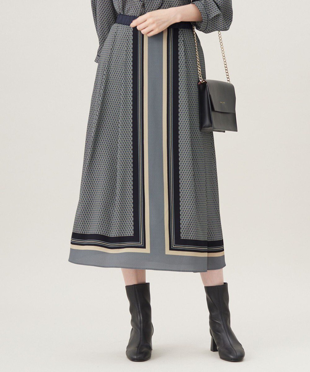 【自由区/JIYU-KU】の【洗える】ジオメトリックハートプリント スカート インテリア・キッズ・メンズ・レディースファッション・服の通販 founy(ファニー) 　ファッション　Fashion　レディースファッション　Fashion for Women　スカート　Skirts　クラシック　Classic, Timeless Style　シンプル　Simple, Minimal　スカーフ　Scarf, Neckwear　プリント　Print, Printed Pattern　モチーフ　Motif, Design Theme　洗える　Machine Washable　無地　Plain, Solid Color　A/W・秋冬　Autumn/Winter　グレー系|ID: prp329100004535310 ipo3291000000033660524