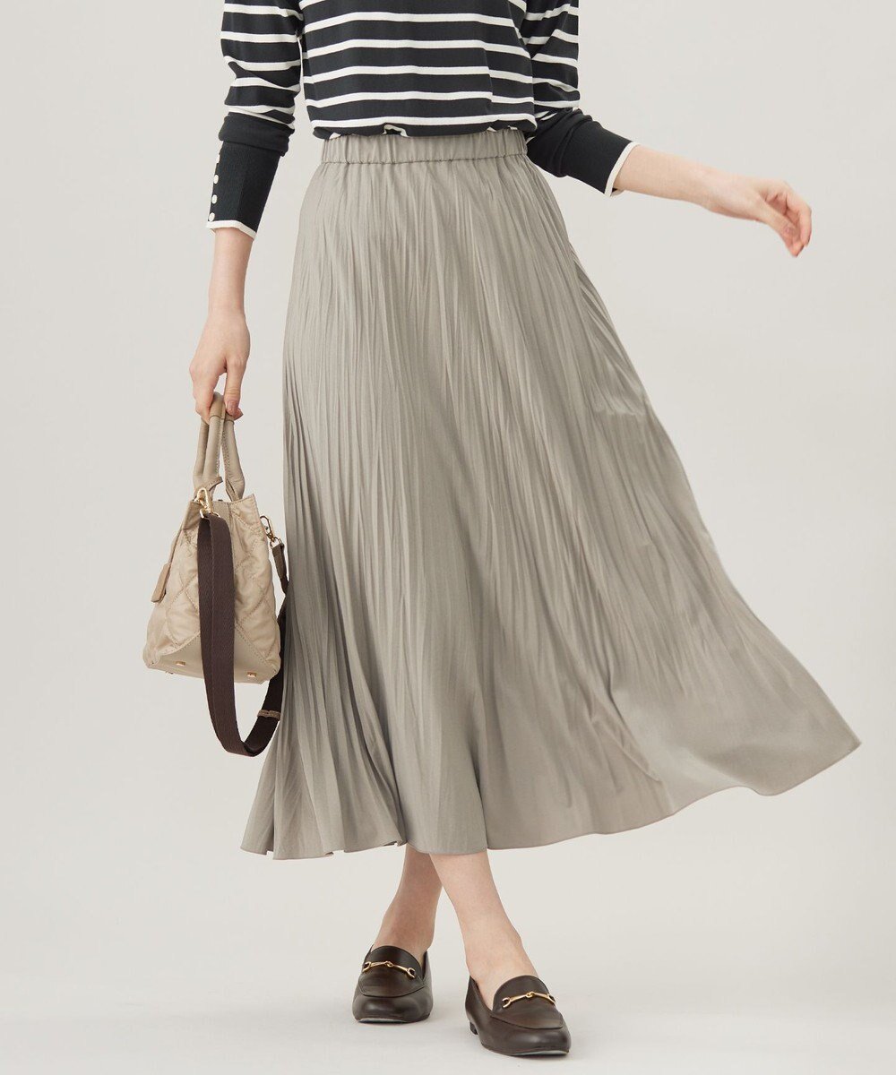 【ジェイ プレス/J.PRESS】の【洗える】パウダリージャージー ランダムプリーツ スカート インテリア・キッズ・メンズ・レディースファッション・服の通販 founy(ファニー) 　ファッション　Fashion　レディースファッション　Fashion for Women　スカート　Skirts　プリーツスカート / 上品フェミニンスタイル　Pleated Skirts　洗える　Machine Washable　ドレープ　Drape, Draping Fabric　プリーツ　Pleats, Pleated　ベーシック　Basic, Essential　ランダム　Random, Irregular　A/W・秋冬　Autumn/Winter　おすすめ　Recommended / Our Picks　グレージュ系|ID: prp329100004535362 ipo3291000000033682831