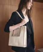 【トプカピ/TOPKAPI】の【TREASURE TOPKAPI】フェイクレザー ポーチ付き パラコード かがりトートバッグ 人気、トレンドファッション・服の通販 founy(ファニー) ファッション Fashion レディースファッション WOMEN バッグ Bag ポーチ Pouches スタイリッシュ Stylish フェイクレザー Faux Leather フロント Front ポケット Pocket ポーチ Pouch ミックス Mix thumbnail オフ|ID: prp329100004535487 ipo3291000000032146956