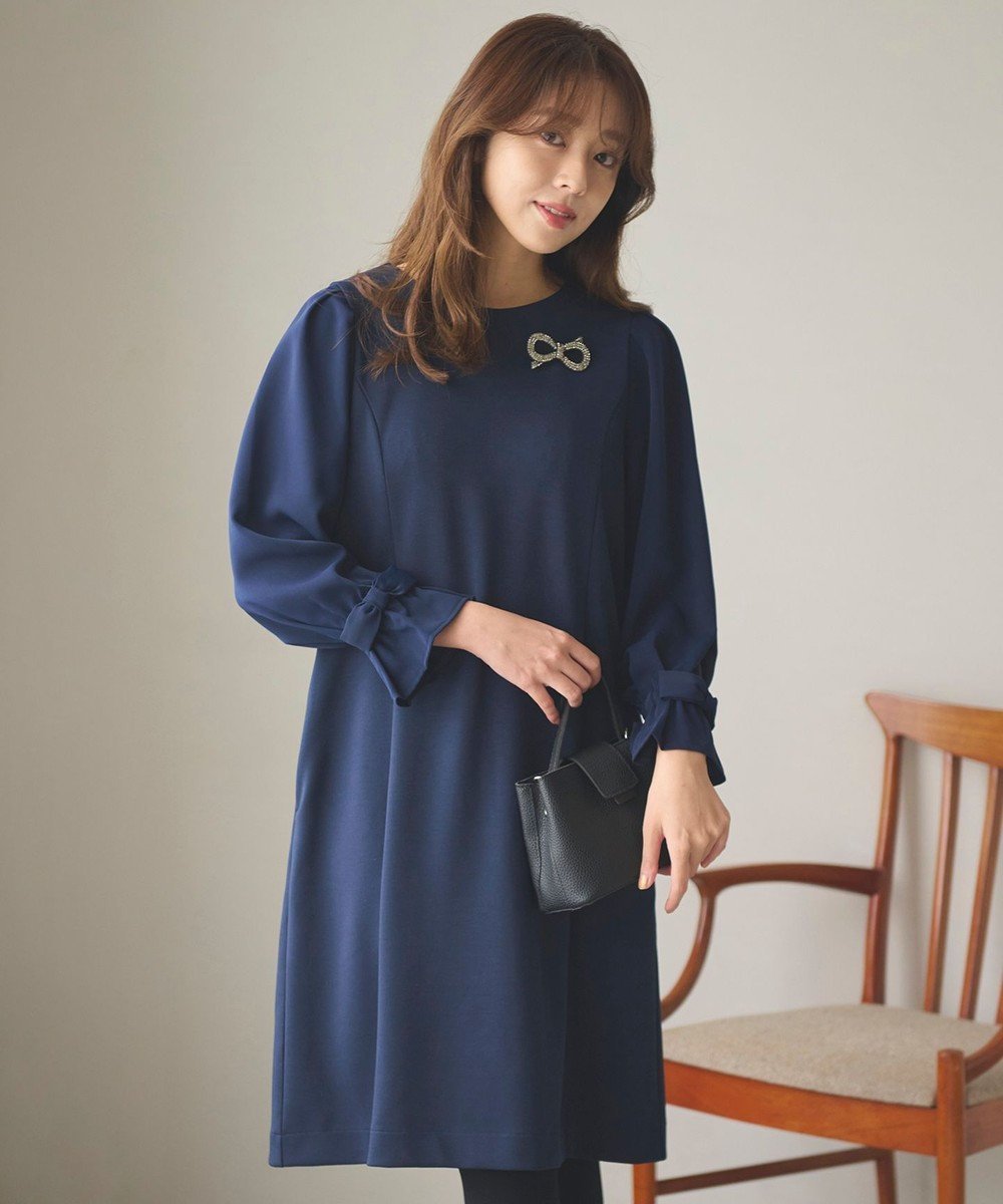 【フェルゥ/Feroux】の【洗える】リボンスリーブダンボール ワンピース 人気、トレンドファッション・服の通販 founy(ファニー) 　ファッション　Fashion　レディースファッション　WOMEN　ワンピース　Dress　おすすめ　Recommend　オケージョン　Occasion　ジョーゼット　Georgette　セレモニー　Ceremony　ネックレス　Necklace　パール　Pearl　フェミニン　Feminine　ブローチ　Brooch　リボン　Ribbon　ビジネス 仕事 通勤　Business　夏　Summer　S/S・春夏　Ss・Spring/Summer　洗える　Washable　A/W・秋冬　Aw・Autumn/Winter・Fw・Fall-Winter　 other-1|ID: prp329100004535571 ipo3291000000032147781