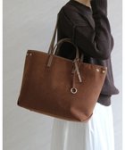 【モローバイサンク/MORROW by thank】の【A4サイズ収納可/軽量】VIVIAN OBLONG 人気、トレンドファッション・服の通販 founy(ファニー) ファッション Fashion レディースファッション Fashion for Women バッグ Bags キャンバス Canvas, Canvas Fabric 傘 Umbrella, Parasol 軽量 Lightweight, Ultra Light ショルダー Shoulder, Shoulder Strap シンプル Simple, Minimal スタンダード Standard, Basic 財布 Wallet, Purse 定番 Standard, Basic Item フォルム Silhouette, Form ポケット Pocket, Pocket Detail マグネット Magnet, Magnetic Closure 日本製 Made In Japan エレガント 上品 Elegant ビジネス 仕事 通勤 Business / Work / Commuting thumbnail ASスエード ブラウン|ID: prp329100004536357 ipo3291000000034607742