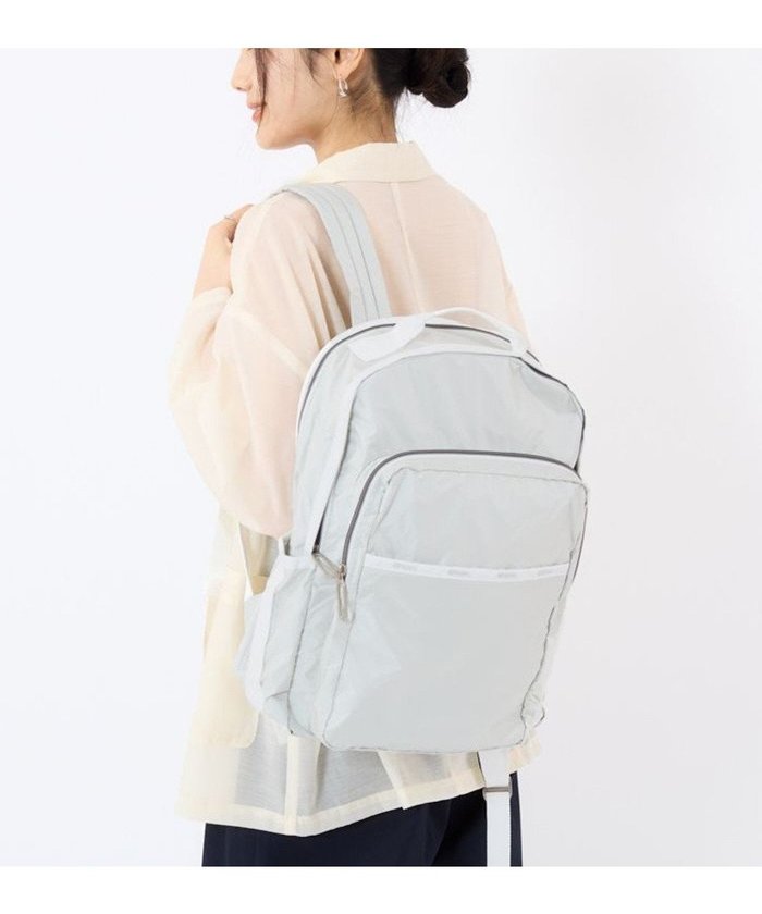 【レスポートサック/LeSportsac】のESSENTIAL CARRYALL BP/ブランC インテリア・キッズ・メンズ・レディースファッション・服の通販 founy(ファニー) https://founy.com/ ファッション Fashion レディースファッション WOMEN バッグ Bag クッション Cushion 軽量 Lightweight シンプル Simple スポーツ Sports スリーブ Sleeve 雑誌 Magazine トラベル Travel 定番 Standard 人気 Popularity フォルム Form プリント Print ポケット Pocket 無地 Plain Color リュック Ruck Sack おすすめ Recommend 旅行 Travel ビジネス 仕事 通勤 Business |ID: prp329100004537250 ipo3291000000032062372