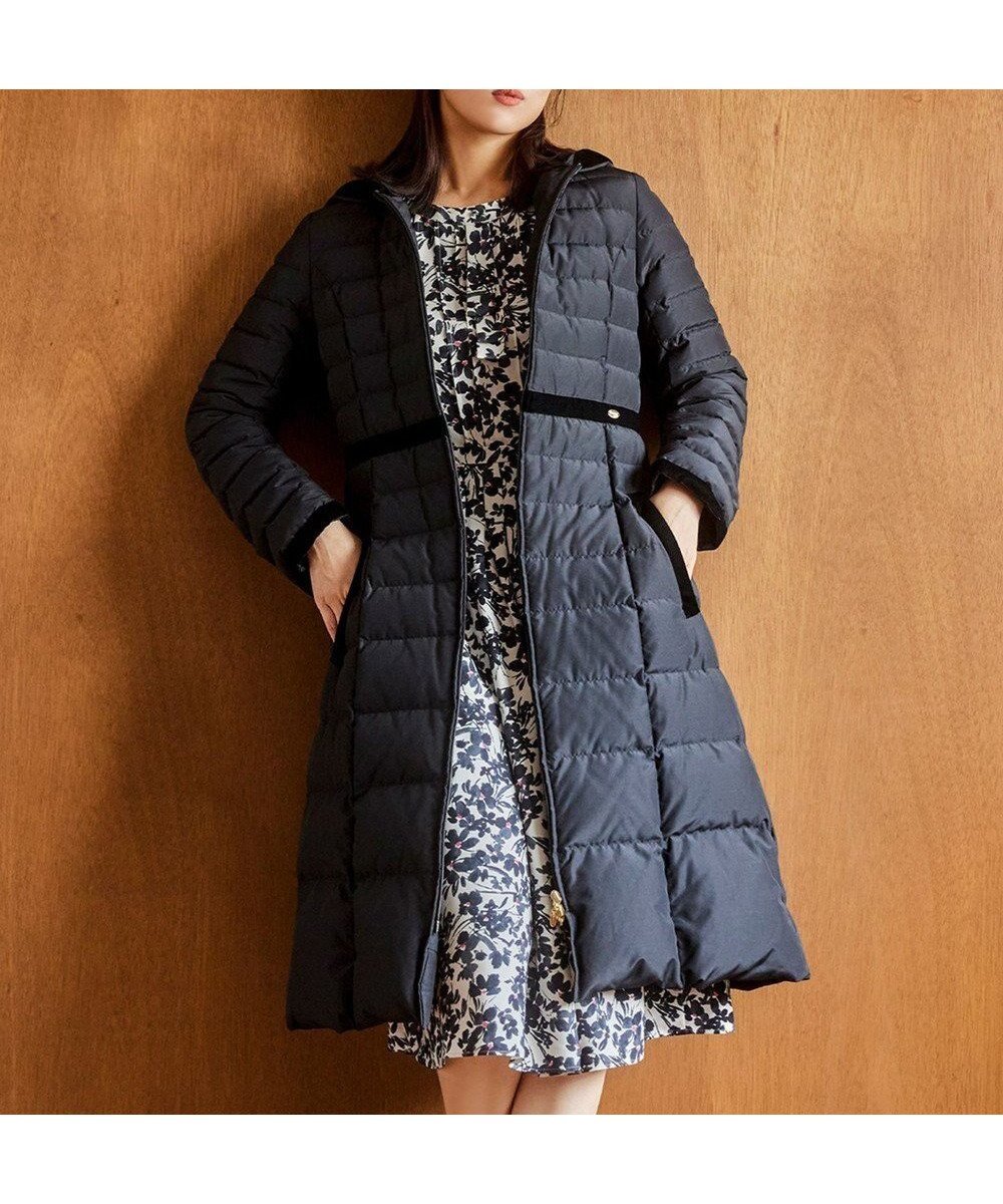 【トッカ/TOCCA】の【WEB限定カラーあり・洗える】COSMIC BLANKET ロングダウンコート インテリア・キッズ・メンズ・レディースファッション・服の通販 founy(ファニー) 　ファッション　Fashion　レディースファッション　Fashion for Women　アウター　Coat / Outerwear Collection　コート・ロングコート・ピーコート　Long Coats, Peacoats & More　レディースジャケット・軽アウター　Jackets　ダウンジャケット・軽量ダウン　Warm & Lightweight Down Jackets　ジャケット　Jacket, Outerwear　ブランケット　Blanket, Throw Blanket　洗える　Machine Washable　A/W・秋冬　Autumn/Winter　ブラック系|ID: prp329100004537306 ipo3291000000033660421