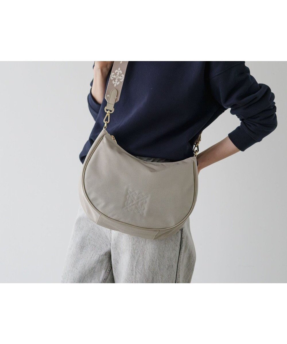 【ラシット/russet】のコーデュラナイロン2wayショルダーバッグ(CE-1537) 人気、トレンドファッション・服の通販 founy(ファニー) 　ファッション　Fashion　レディースファッション　WOMEN　ショルダー　Shoulder　ショート　Short　シルバー　Silver　シンプル　Simple　スタイリッシュ　Stylish　財布　Wallet　人気　Popularity　バランス　Balance　パイピング　Piping　フィット　Fit　ポケット　Pocket　モチーフ　Motif　再入荷　Restock/Back In Stock/Re Arrival　おすすめ　Recommend　日本製　Made In Japan　エレガント 上品　Elegant　2025年　2025　2025春夏・S/S　Ss,Spring/Summer,2025　 other-1|ID: prp329100004537380 ipo3291000000032063097
