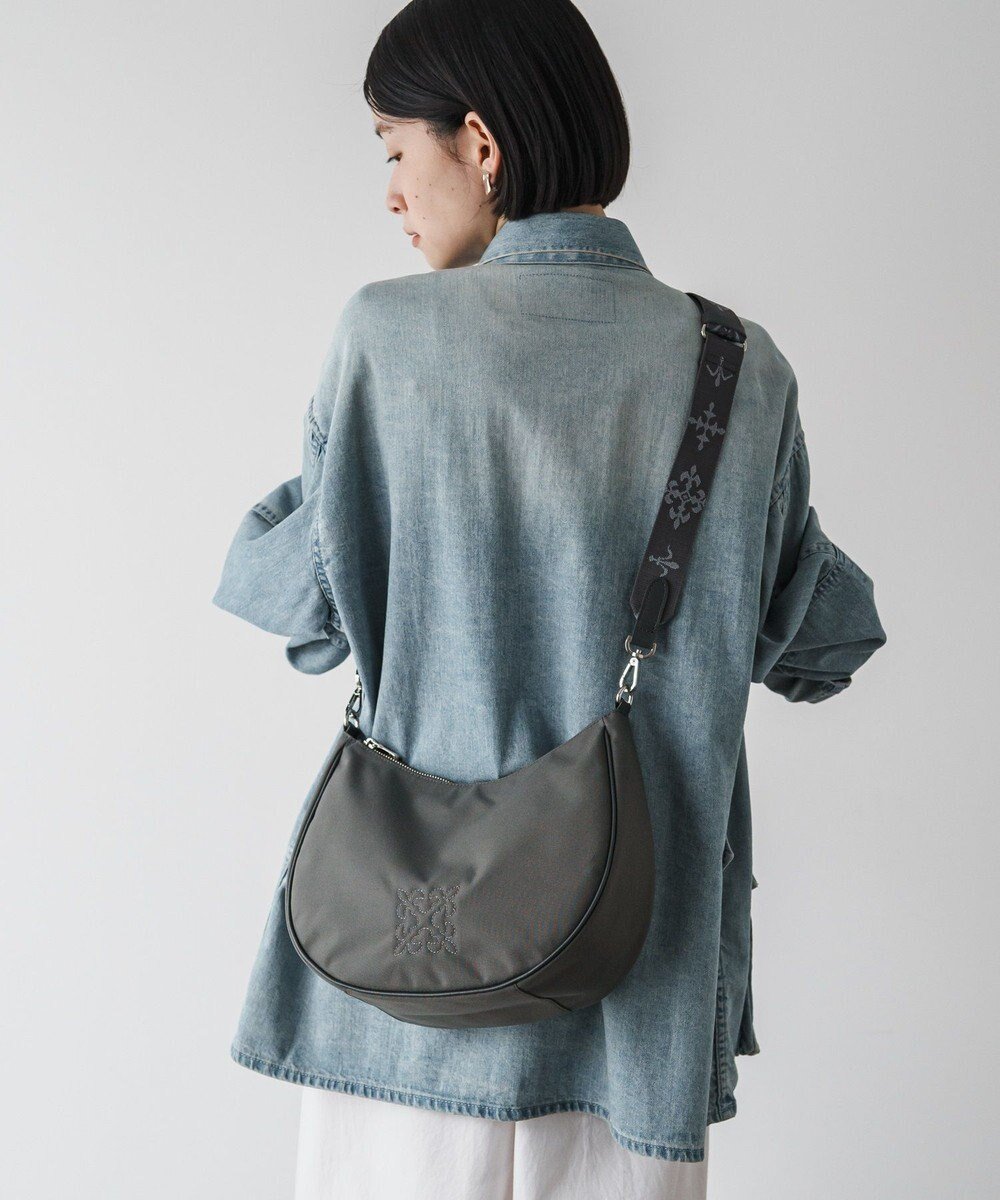 【ラシット/russet】のコーデュラナイロン2wayショルダーバッグ(CE-1537) インテリア・キッズ・メンズ・レディースファッション・服の通販 founy(ファニー) 　ファッション　Fashion　レディースファッション　WOMEN　ショルダー　Shoulder　ショート　Short　シルバー　Silver　シンプル　Simple　スタイリッシュ　Stylish　財布　Wallet　人気　Popularity　バランス　Balance　パイピング　Piping　フィット　Fit　ポケット　Pocket　モチーフ　Motif　再入荷　Restock/Back In Stock/Re Arrival　おすすめ　Recommend　日本製　Made In Japan　エレガント 上品　Elegant　2025年　2025　2025春夏・S/S　Ss,Spring/Summer,2025　Gray|ID: prp329100004537380 ipo3291000000032063099