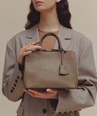 【トプカピ/TOPKAPI】の【TREASURE TOPKAPI】フロントステッチ レザーミニショルダーバッグ グレージュ|ID: prp329100004537410 ipo3291000000032545608