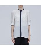 【ベイジ,/BEIGE,】のSIBYLLE / 配色カラーパフスリーブブラウス 人気、トレンドファッション・服の通販 founy(ファニー) ファッション Fashion レディースファッション Fashion for Women トップス・カットソー Cut & Sew Tops シャツ・ブラウス・オフィスカジュアル Elegant Blouses & Button-Ups スタンド Stand Collar, Upright Stand ストレッチ Stretch, Stretchy Fabric ドレープ Drape, Draping Fabric フェミニン Feminine, Girly ポケット Pocket, Pocket Detail エレガント 上品 Elegant ビジネス 仕事 通勤 Business / Work / Commuting 再入荷 Restock / Back in Stock 半袖 Short Sleeve, Half Sleeve 夏 Summer 春 Spring S/S・春夏 SS, Spring/Summer, Warm Season 洗える Machine Washable thumbnail Ecru x Black|ID: prp329100004537435 ipo3291000000033235171