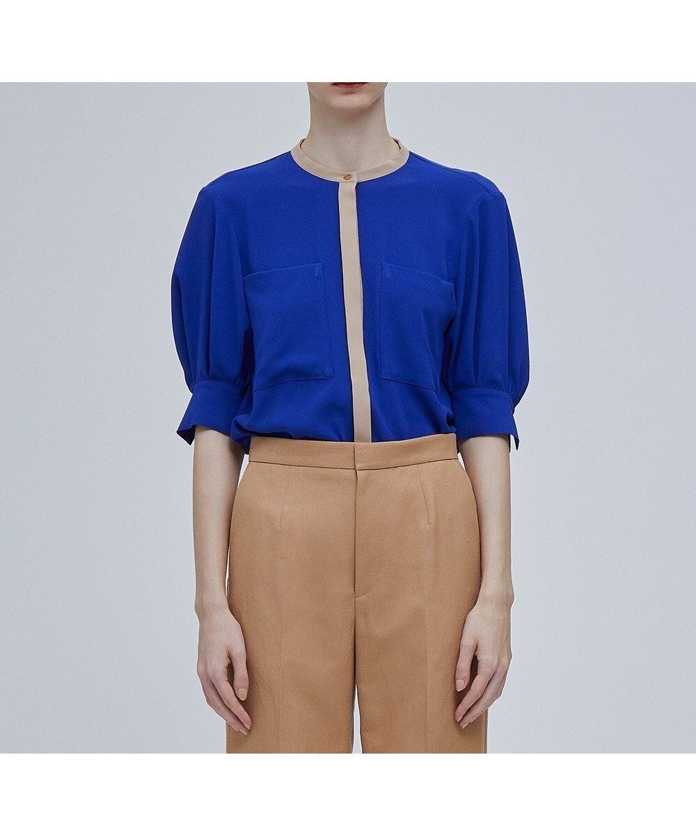 【ベイジ,/BEIGE,】のSIBYLLE / 配色カラーパフスリーブブラウス インテリア・キッズ・メンズ・レディースファッション・服の通販 founy(ファニー) 　ファッション　Fashion　レディースファッション　Fashion for Women　トップス・カットソー　Cut & Sew Tops　シャツ・ブラウス・オフィスカジュアル　Elegant Blouses & Button-Ups　スタンド　Stand Collar, Upright Stand　ストレッチ　Stretch, Stretchy Fabric　ドレープ　Drape, Draping Fabric　フェミニン　Feminine, Girly　ポケット　Pocket, Pocket Detail　エレガント 上品　Elegant　ビジネス 仕事 通勤　Business / Work / Commuting　半袖　Short Sleeve, Half Sleeve　夏　Summer　春　Spring　S/S・春夏　SS, Spring/Summer, Warm Season　洗える　Machine Washable　Blue x L.Orange|ID: prp329100004537435 ipo3291000000034285396