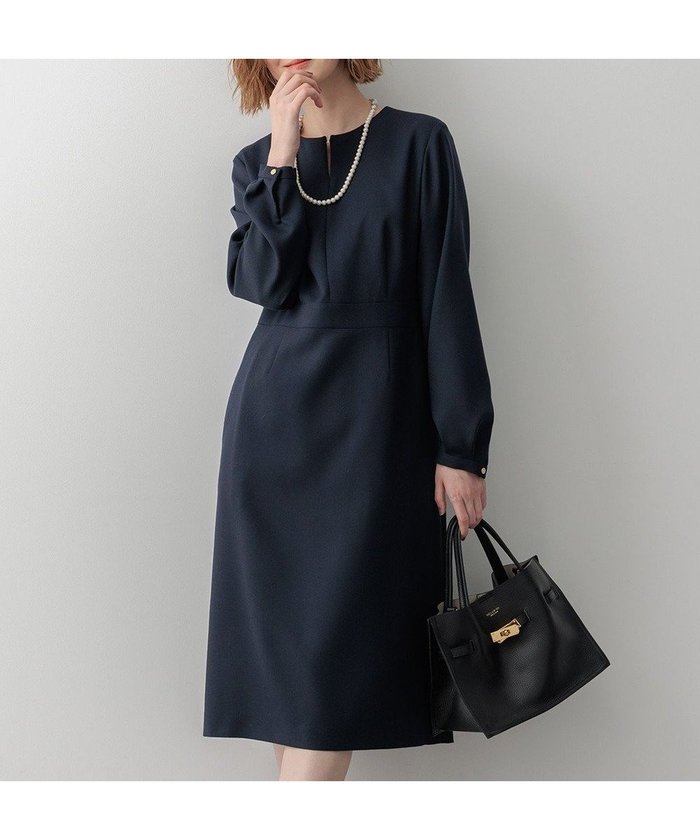 【23区/NIJYUSANKU】の【洗える】ウールミックスジョーゼット ワンピース インテリア・キッズ・メンズ・レディースファッション・服の通販 founy(ファニー) https://founy.com/ ファッション Fashion レディースファッション WOMEN ワンピース Dress 2024年 2024 2024-2025秋冬・A/W Aw/Autumn/Winter/Fw/Fall/2024-2025 冬 Winter シンプル Simple ジョーゼット Georgette ストレート Straight ドレープ Drape 再入荷 Restock/Back In Stock/Re Arrival 洗える Washable A/W・秋冬 Aw・Autumn/Winter・Fw・Fall-Winter 長袖 Long Sleeve |ID: prp329100004537442 ipo3291000000032063480