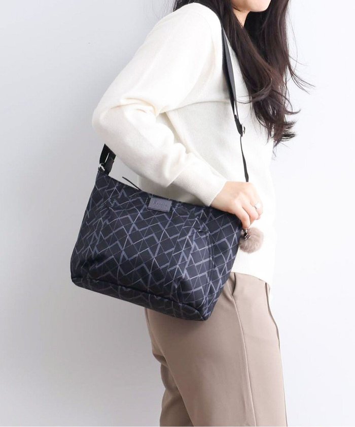 【エースバッグズアンドラゲッジ/ACE BAGS & LUGGAGE】のKanana project KM-2 ショルダーバッグ 6L 68712 カナナ カナナプロジェクト インテリア・キッズ・メンズ・レディースファッション・服の通販 founy(ファニー) https://founy.com/ ファッション Fashion レディースファッション Fashion for Women 傘 Umbrella, Parasol 軽量 Lightweight, Ultra Light スマート Smart, Elegant セットアップ Set-Up, Coordinated Outfit チャーム Charm, Pendant トラベル Travel, Travel Gear ハンカチ Handkerchief, Hanky フォルム Silhouette, Form フロント Front, Front Design プリント Print, Printed Pattern ポケット Pocket, Pocket Detail リュック Backpack, Rucksack 再入荷 Restock / Back in Stock おすすめ Recommended / Our Picks 旅行 Travel スーツケース キャリーケース Suitcase / Carry Case |ID: prp329100004537504 ipo3291000000032978482