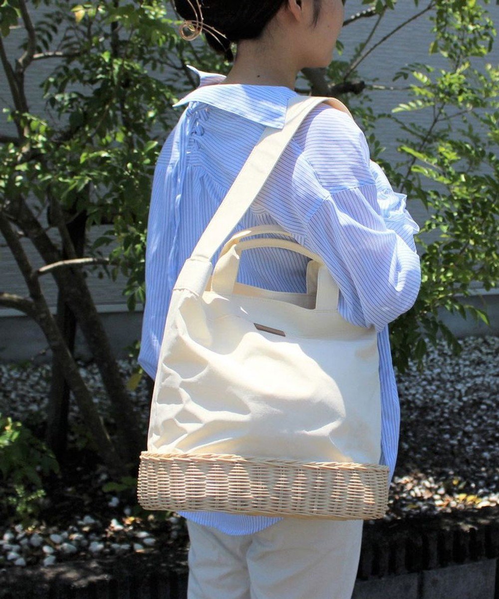 【ルートート/ROOTOTE】の2818【ラタン カゴバッグ】EU.ラウンド.スロース-A インテリア・キッズ・メンズ・レディースファッション・服の通販 founy(ファニー) 　ファッション　Fashion　レディースファッション　WOMEN　インナー　Inner　春　Spring　カメラ　Camera　ショルダー　Shoulder　スマホ　Smartphone　手編み　Hand Knitting　バスケット　Basket　ポケット　Pocket　ラウンド　Round　ラタン　Rattan　S/S・春夏　Ss・Spring/Summer　夏　Summer　エレガント 上品　Elegant　NEW・新作・新着・新入荷　New Arrivals　01:クリーム|ID: prp329100004538101 ipo3291000000032274235