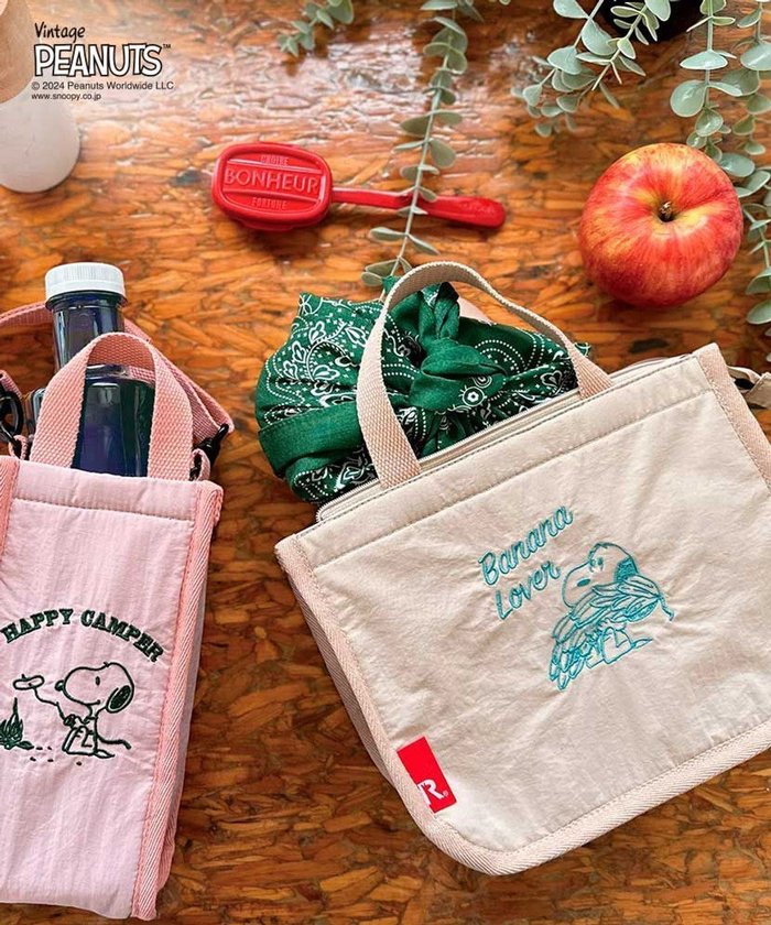 【ルートート/ROOTOTE】の8605【スヌーピー 簡易保冷】IP.サーモキーパー.デリ.ピーナッツ-9B インテリア・キッズ・メンズ・レディースファッション・服の通販 founy(ファニー) https://founy.com/ ファッション Fashion レディースファッション Fashion for Women インナー Innerwear 洗える Machine Washable カメラ Camera Accessories クッション Cushion, Throw Pillow クール Cool, Chic スリム Slim, Slim Fit ポケット Pocket, Pocket Detail 新作・新入荷 New Arrivals / New In |ID: prp329100004538103 ipo3291000000034283192