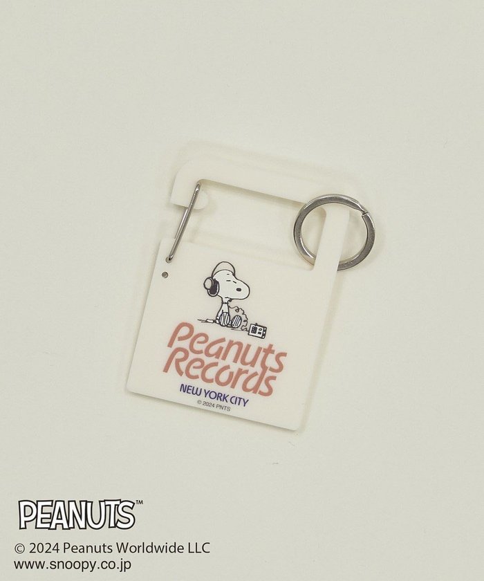 【クラフトスタンダードブティック/CRAFT STANDARD BOUTIQUE】の【PEANUTS】カラビナ インテリア・キッズ・メンズ・レディースファッション・服の通販 founy(ファニー) https://founy.com/ ファッション Fashion レディースファッション WOMEN 財布 Wallets オーバル Oval キャラクター Character スクエア Square 人気 Popularity 財布 Wallet |ID: prp329100004538379 ipo3291000000032068554