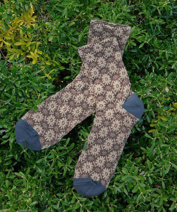 【ティアクラッセ/Tiaclasse】の花柄ジャガード編みソックス インテリア・キッズ・メンズ・レディースファッション・服の通販 founy(ファニー) https://founy.com/ ファッション Fashion レディースファッション Fashion for Women ソックス&靴下 Socks & Hosiery レッグウェア・ストッキング Legwear & Hosiery ショート Short, Short Length シンプル Simple, Minimal ソックス Socks, Hosiery チュニック Tunic, Long Top 再入荷 Restock / Back in Stock 冬 Winter / This Winter 夏 Summer 新作・新入荷 New Arrivals / New In 春 Spring 秋 Autumn |ID: prp329100004538425 ipo3291000000034211184